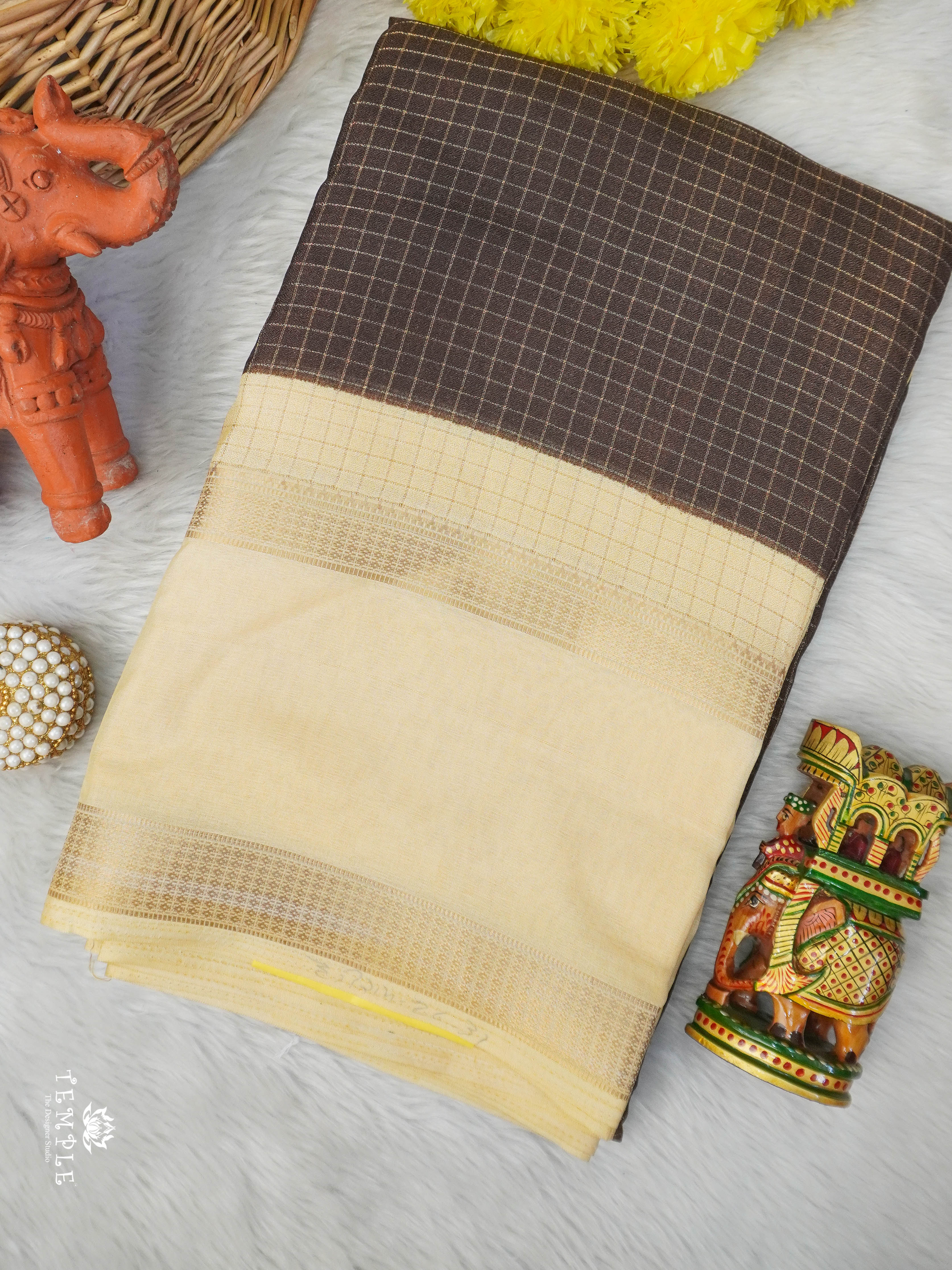 Checked Pattern Georgette Saree | TTDS2943