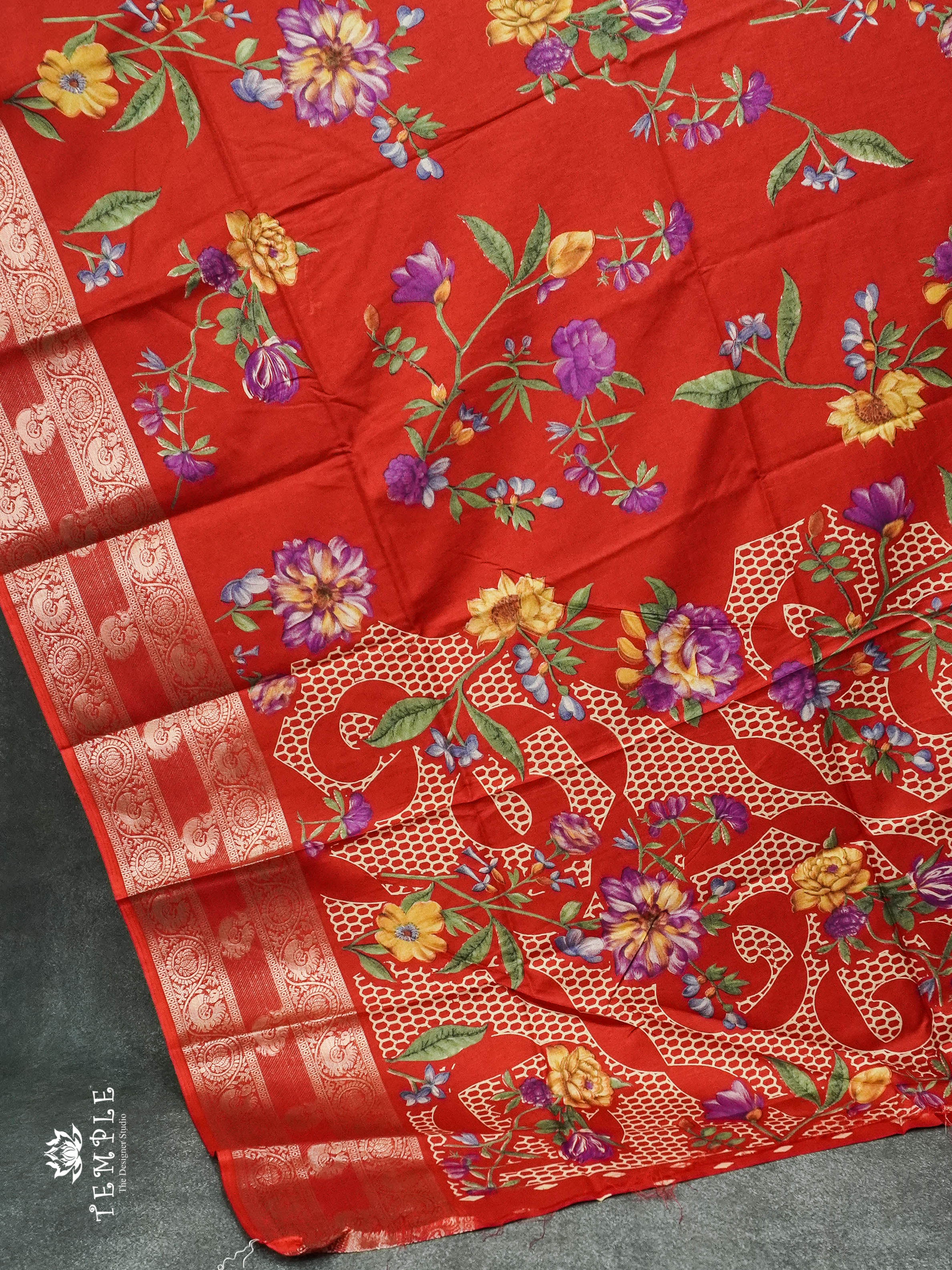 Dola Jacquard Saree (Floral Print) | TTDS1081