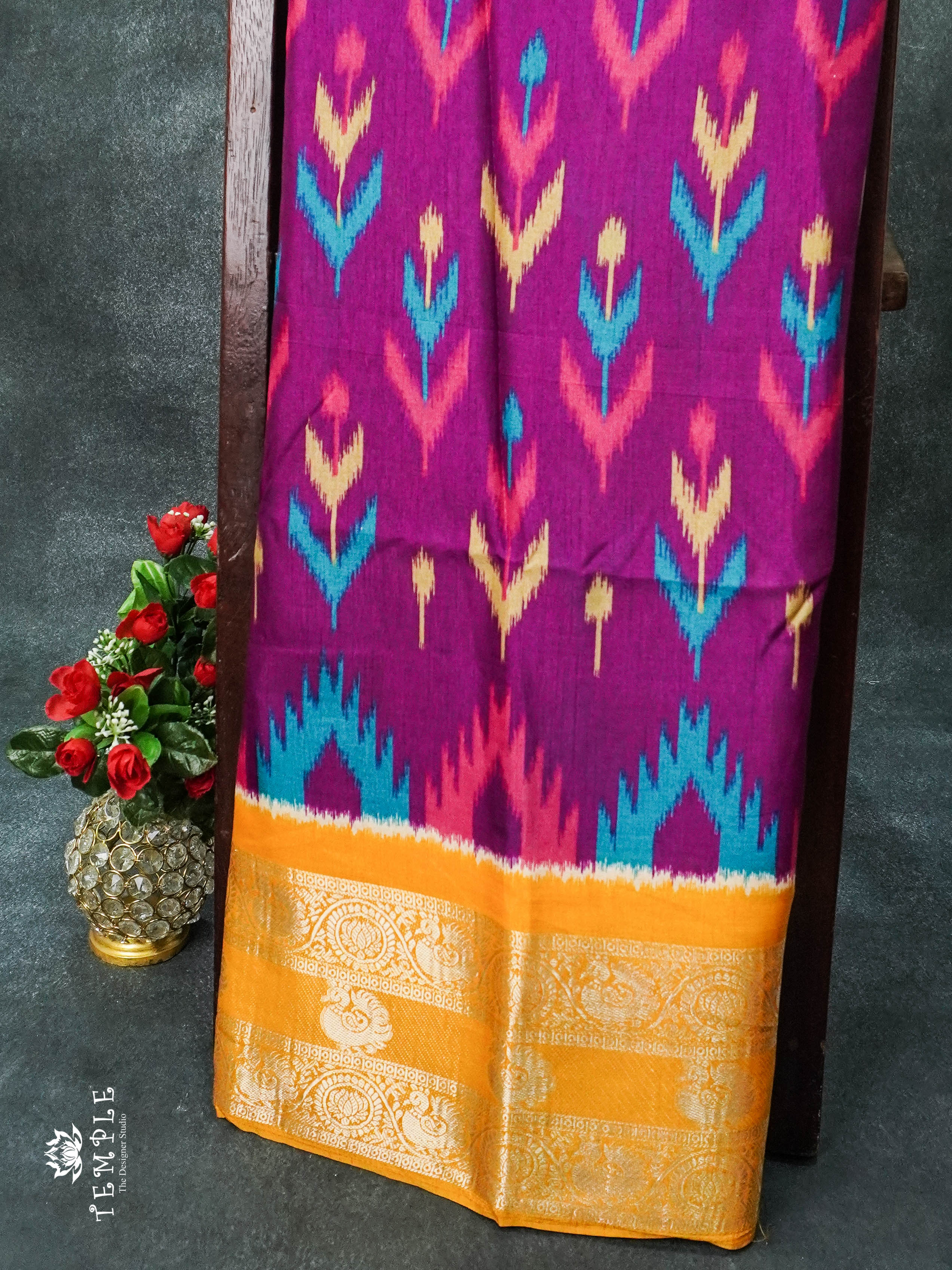 Dola Jacquard Saree | TTDS1089