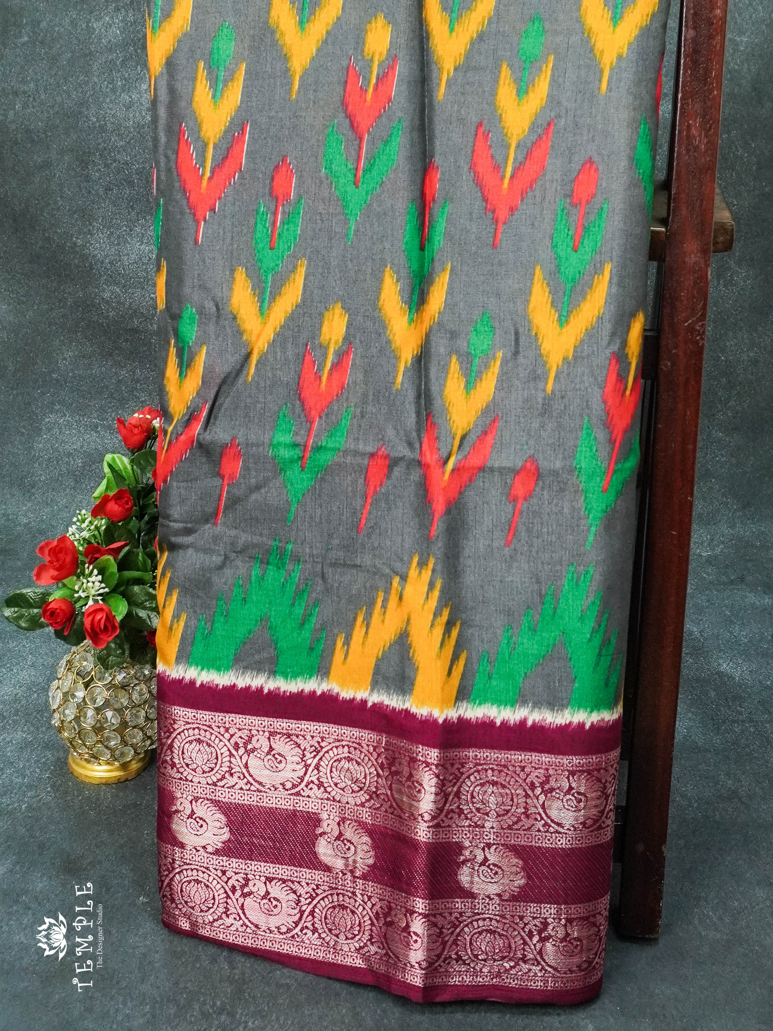 Dola Jacquard Saree | TTDS1089