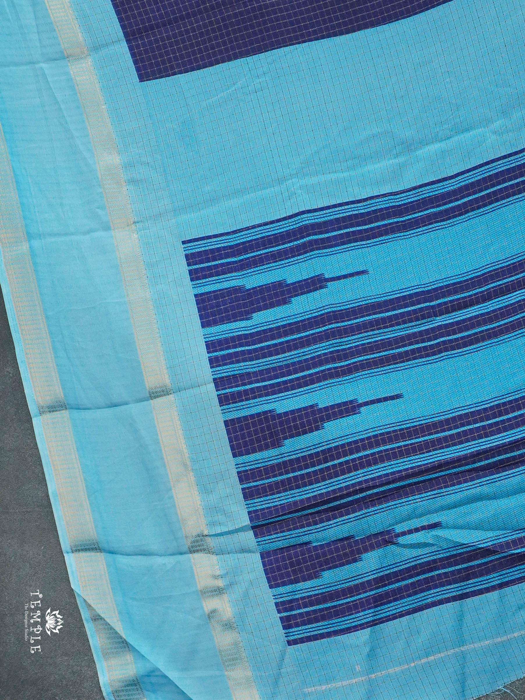 Checked Pattern Georgette Saree | TTDS2943