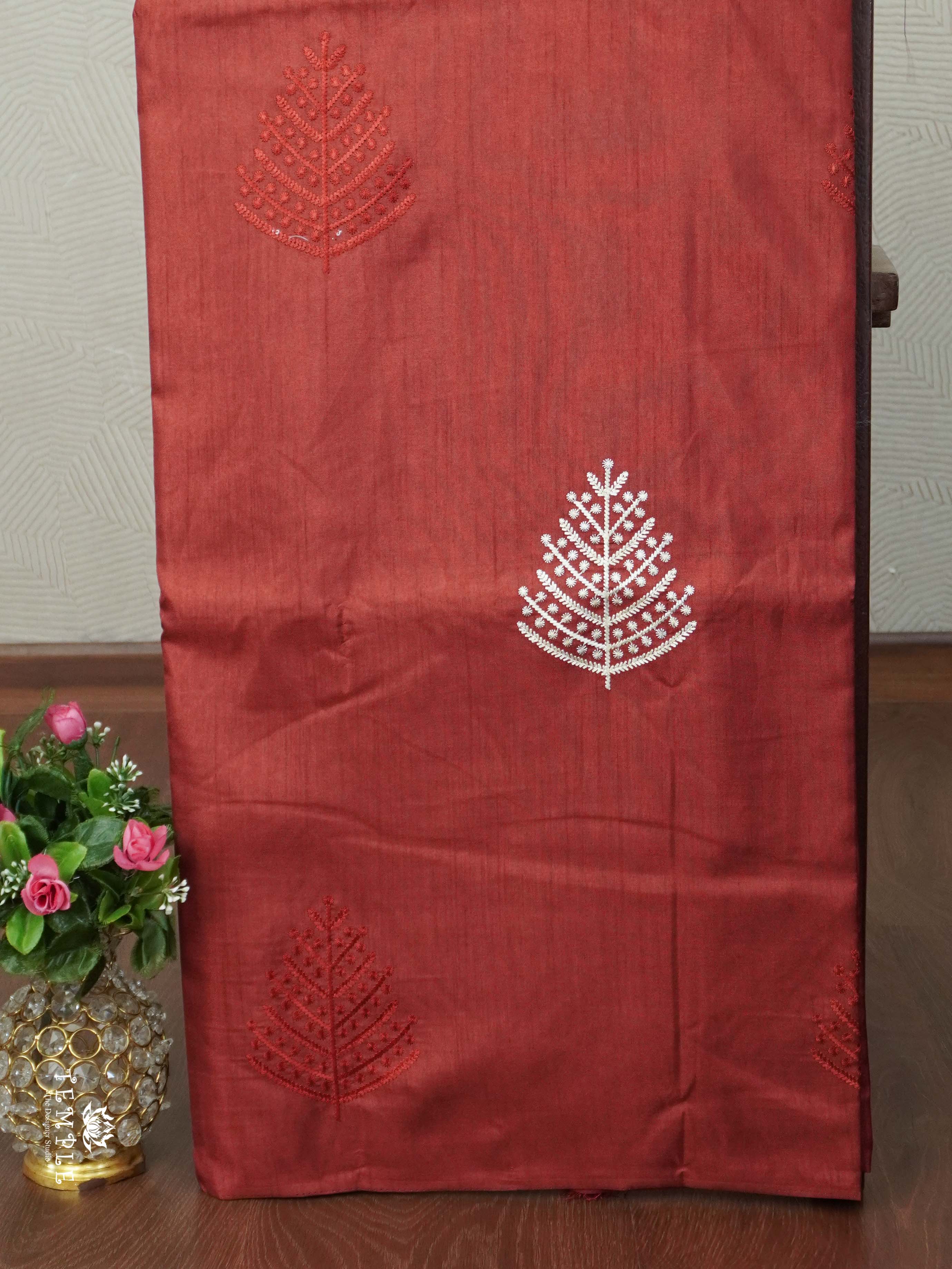 Matka Silk Saree With Thread Work | TTDS2453