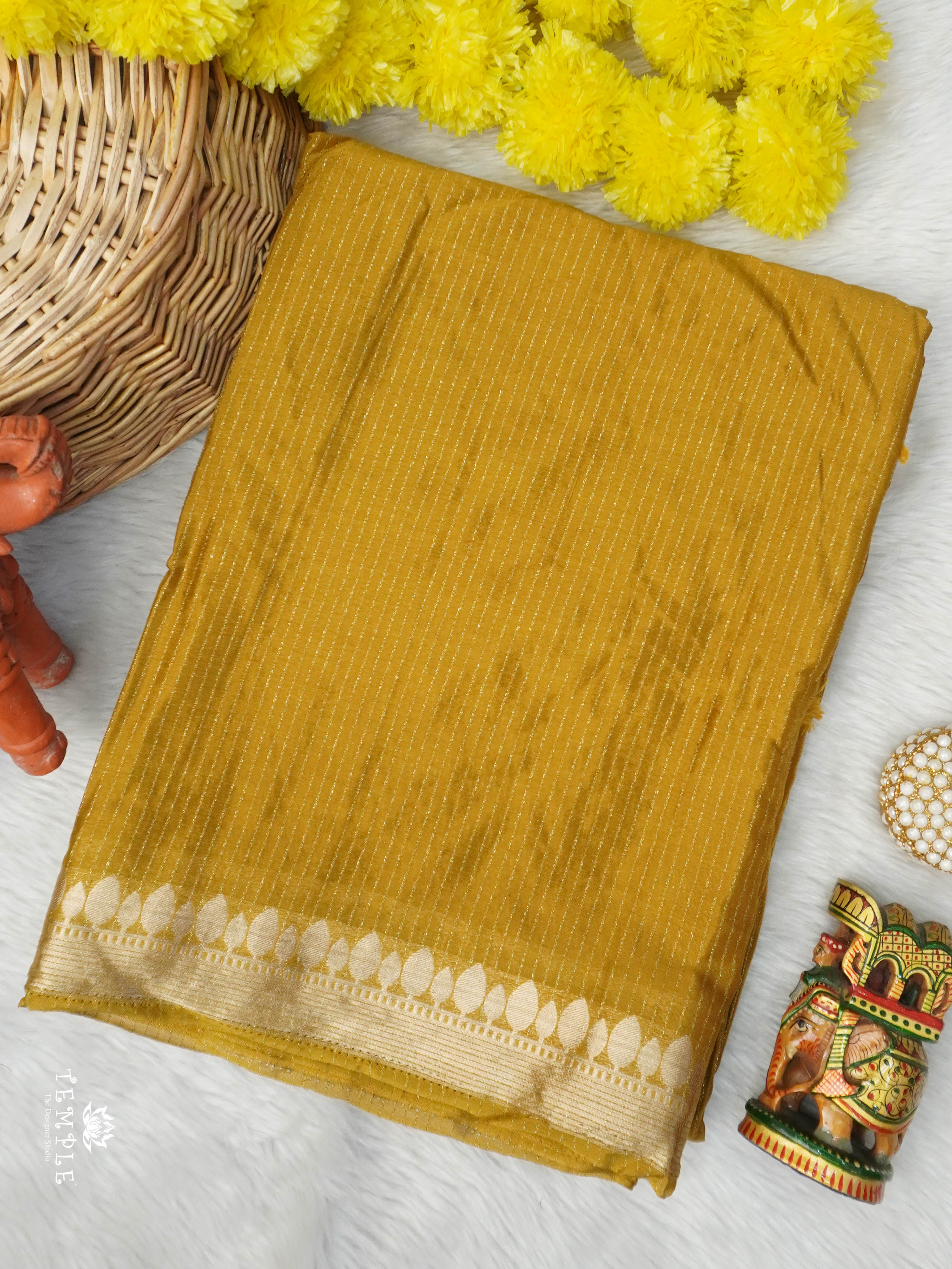 Georgette Saree With Vaira Oosi Pattern | TTDS2923