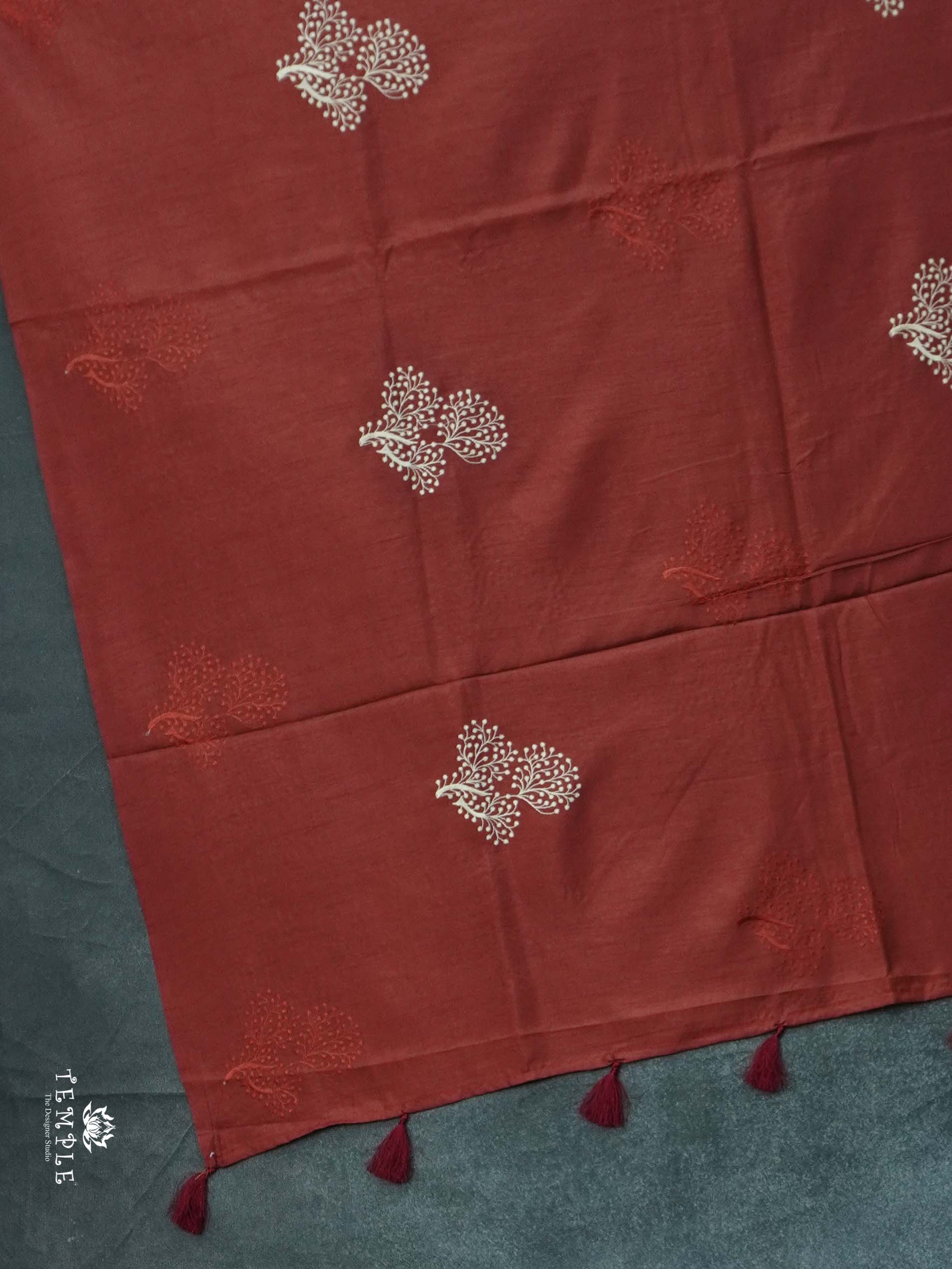 Matka Silk Saree With Thread Work | TTDS2451