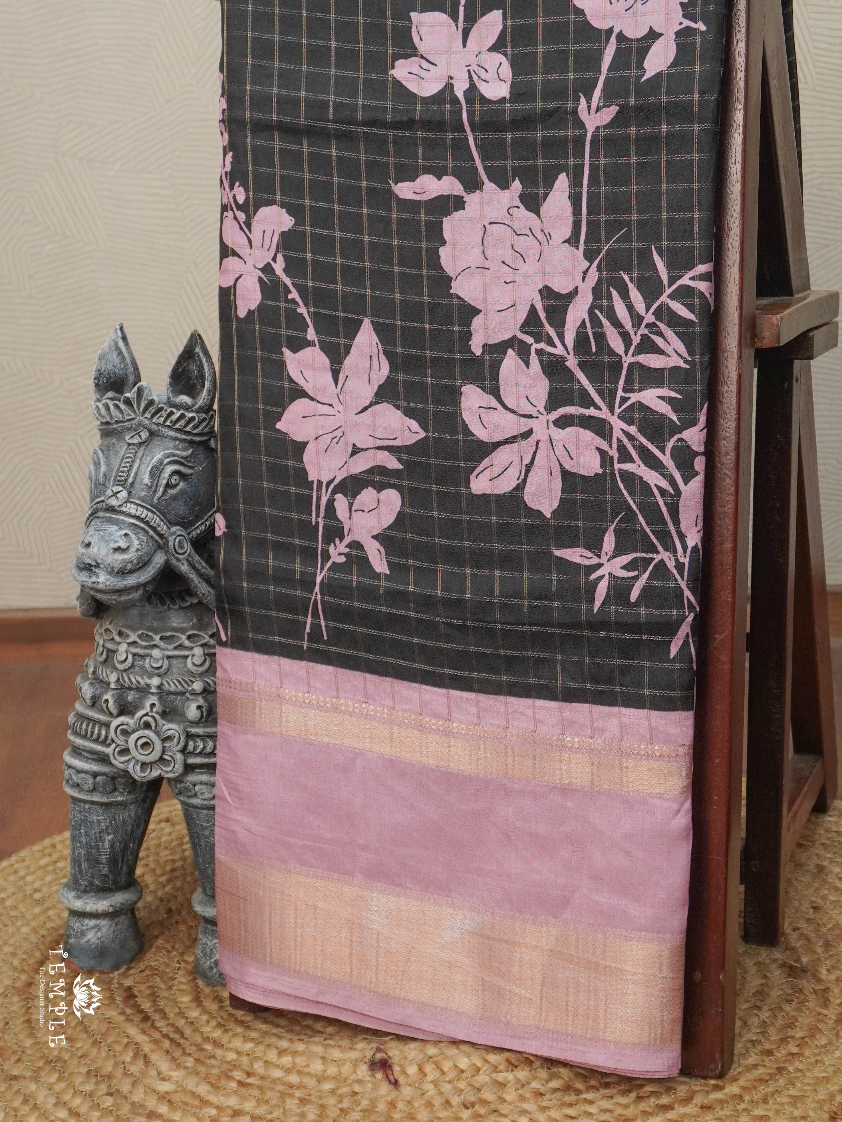 Fancy Checked Saree | TTDS2957