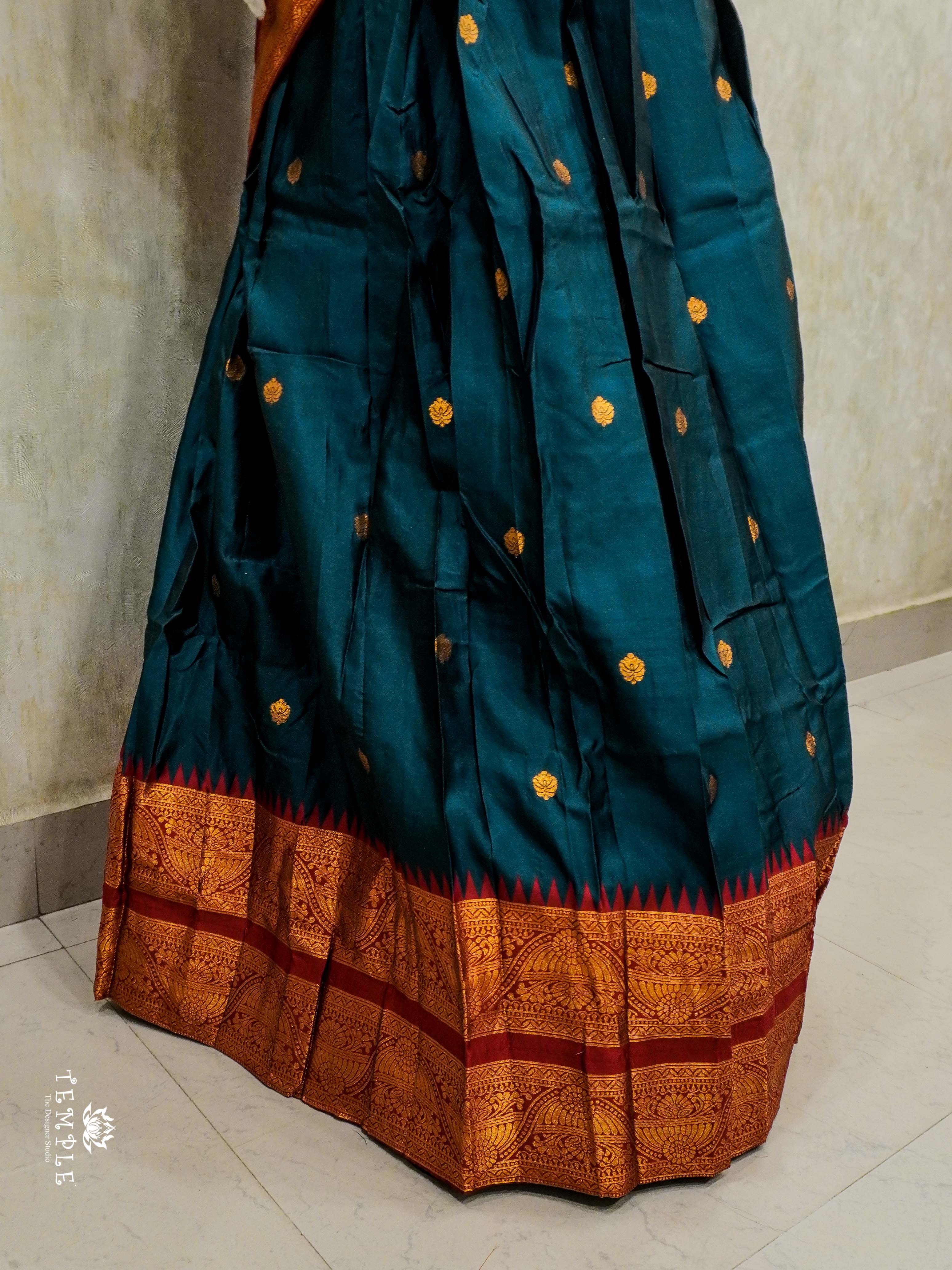 Pattu Pavadai With Dhavani Set | TTDS2482