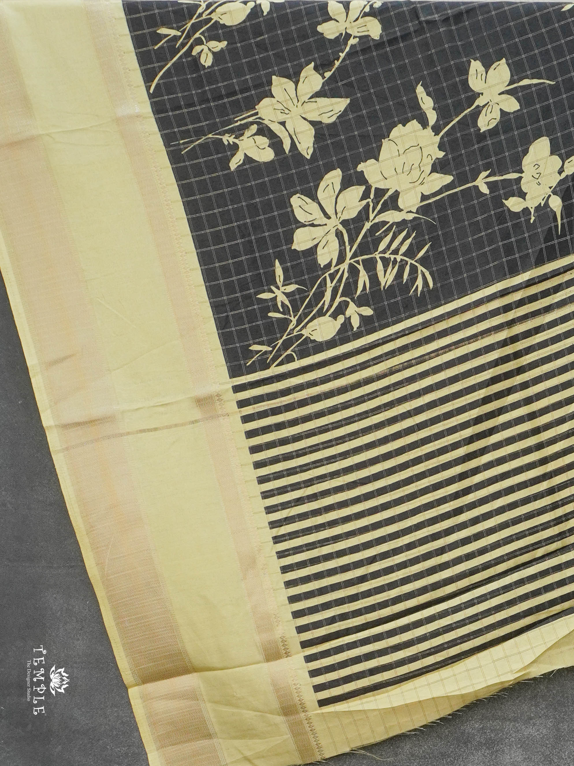 Fancy Checked Saree | TTDS2957