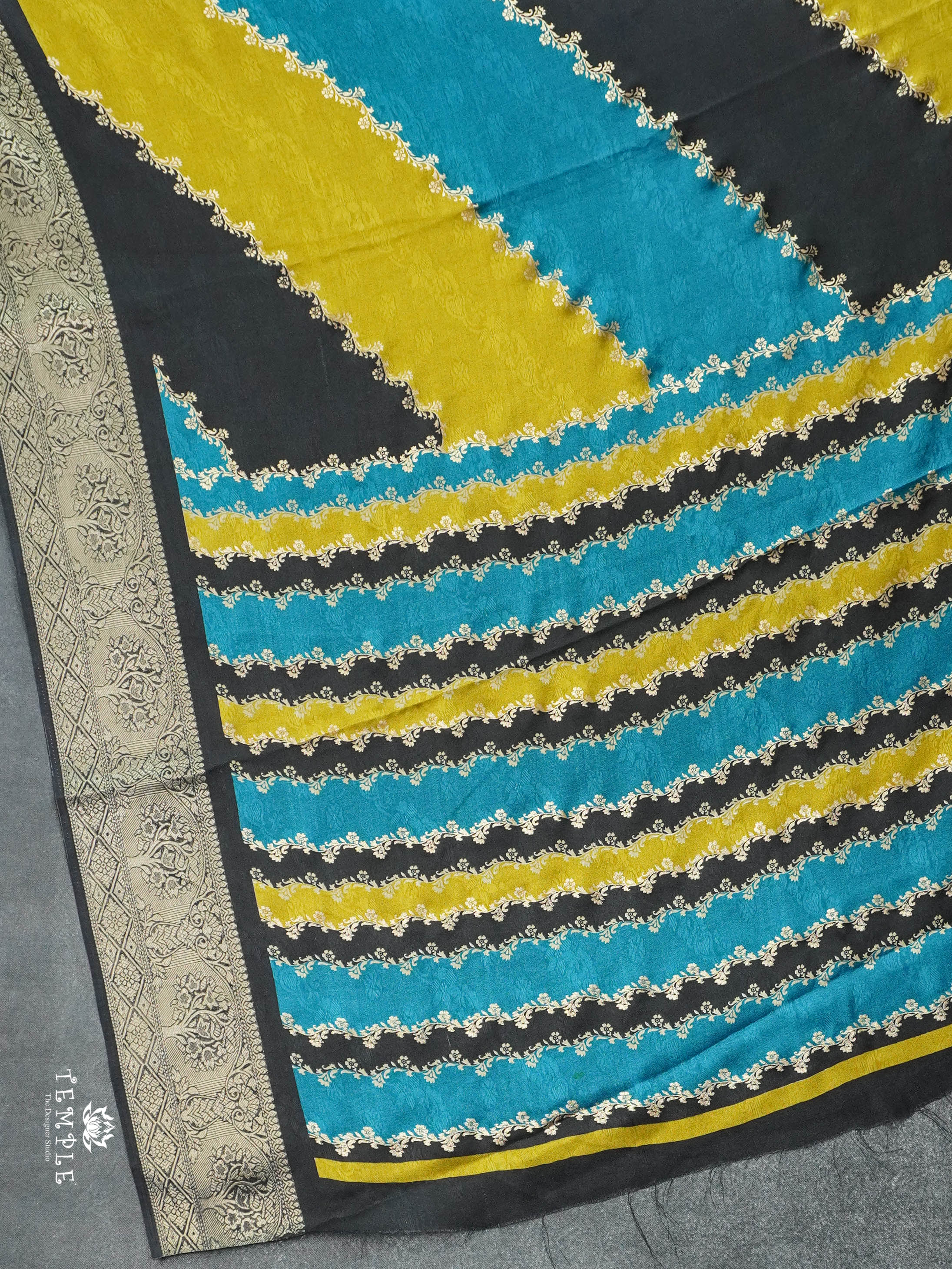 Georgette Saree With Leheriya Pattern | TTDS2966