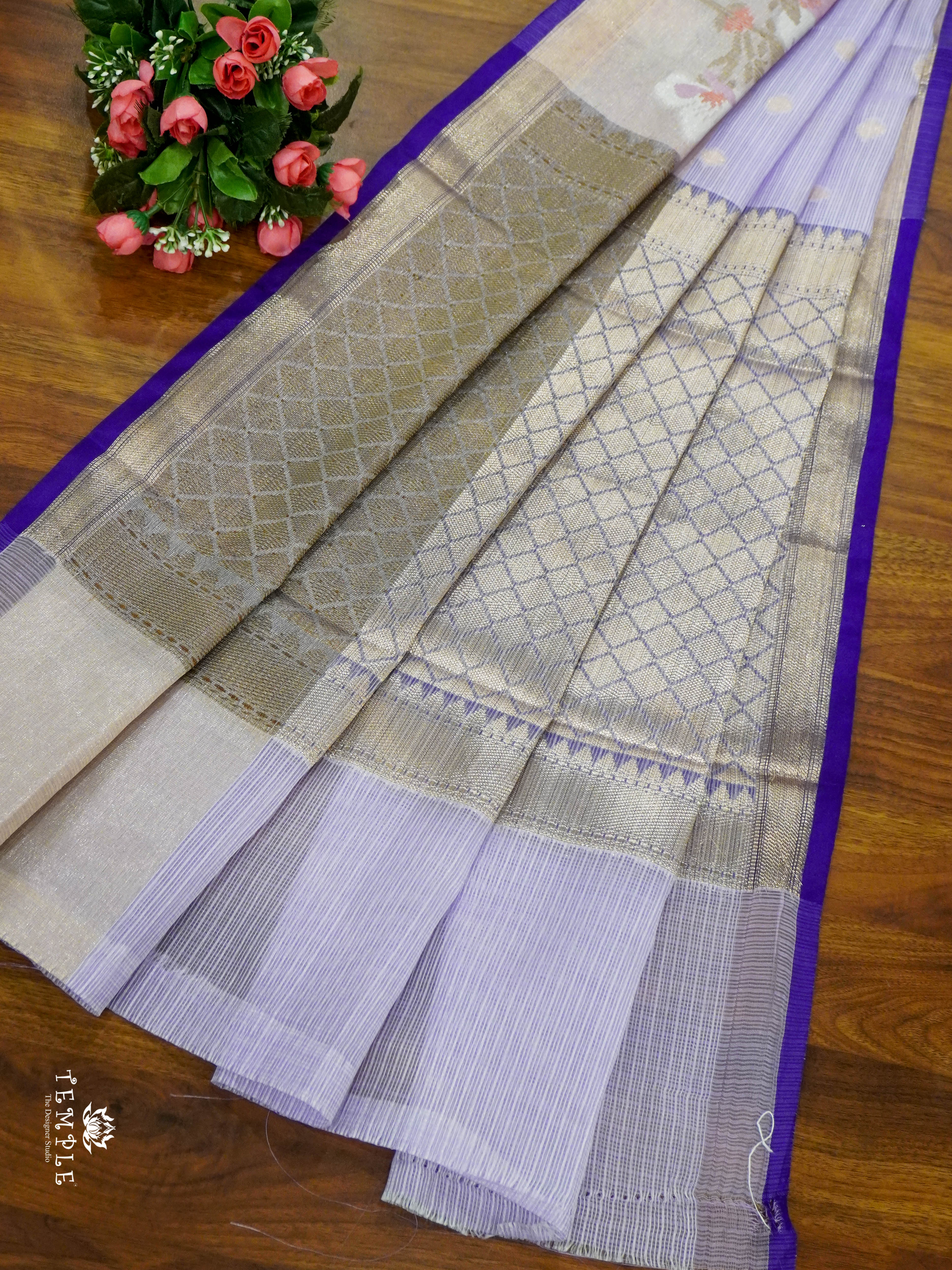 Zari Kota Saree With Flower Motif | TTDS1515  | Merry Deals