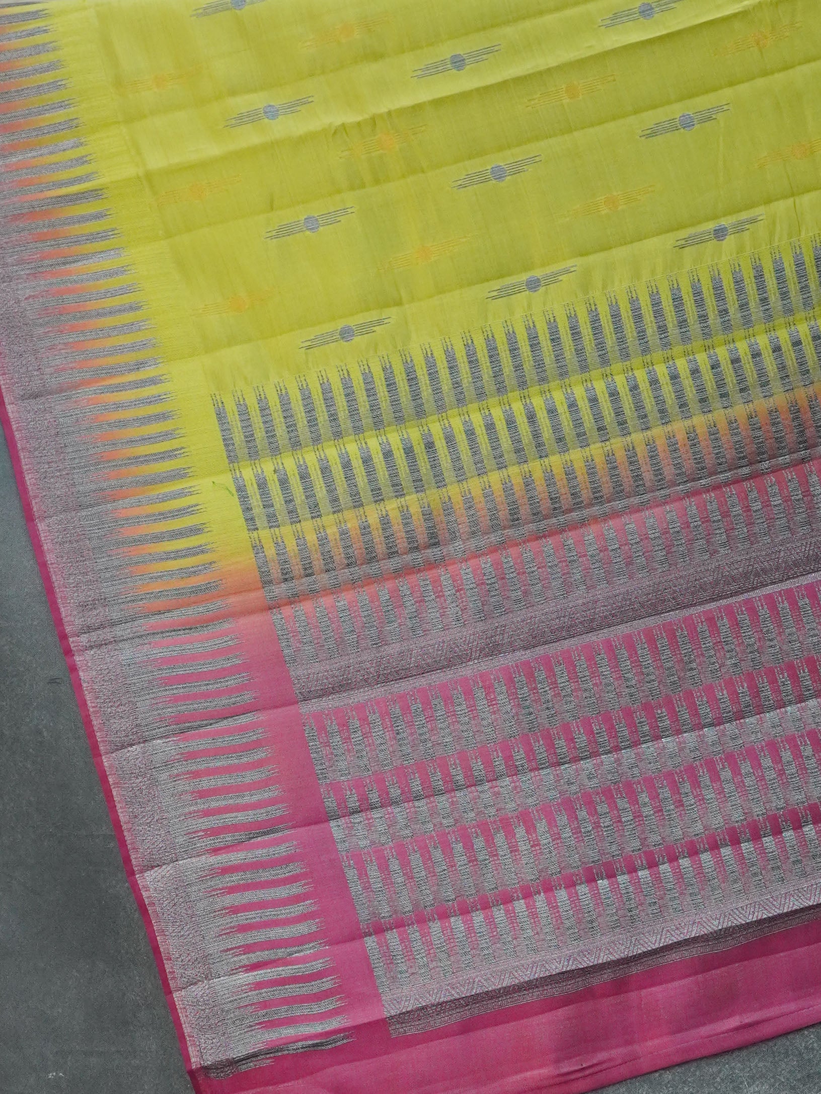 Semi Tussar Silk Saree | TTDS3409