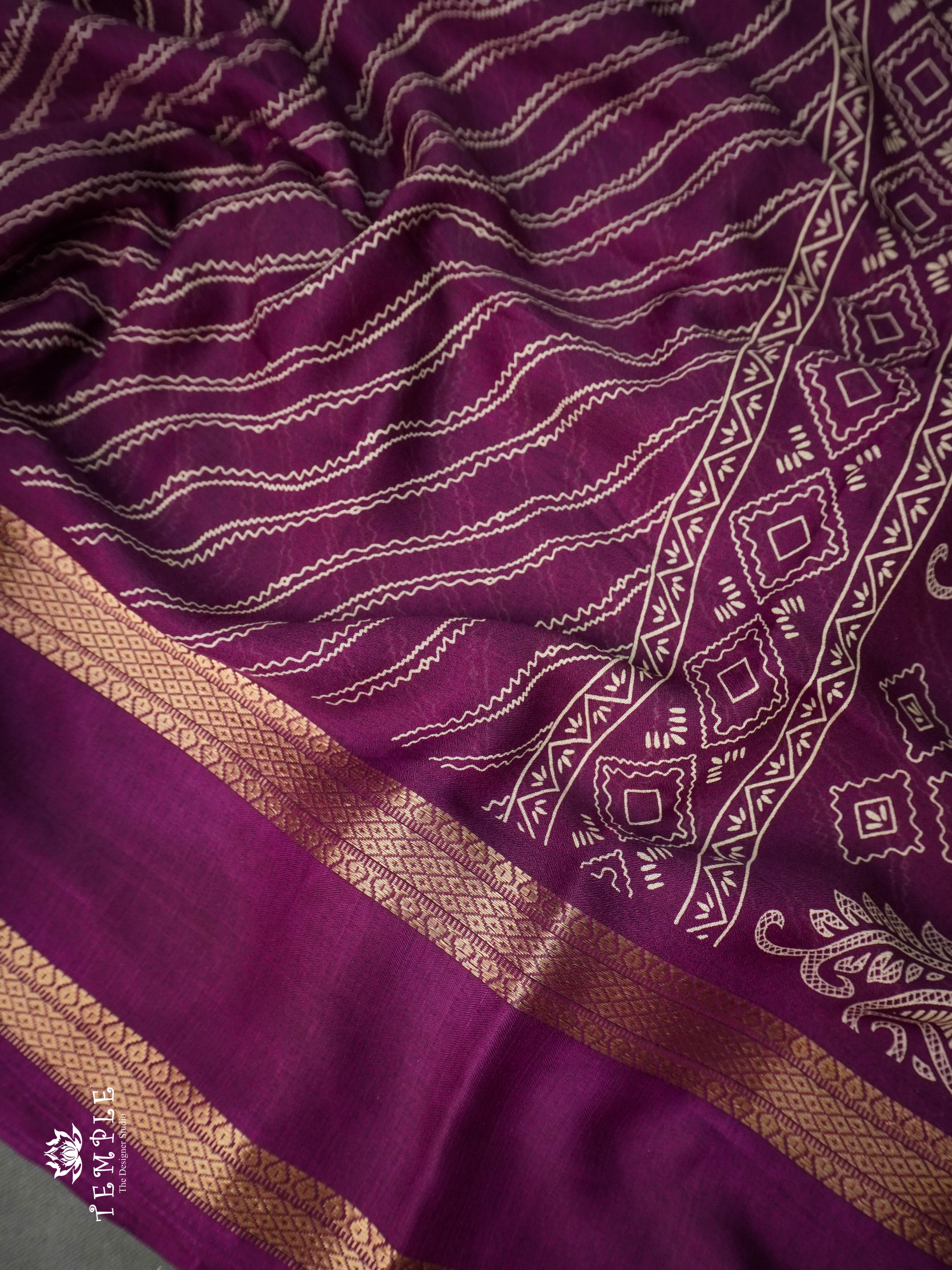 Georgette Saree With Wavy Print(Magenta) | TTDS1122