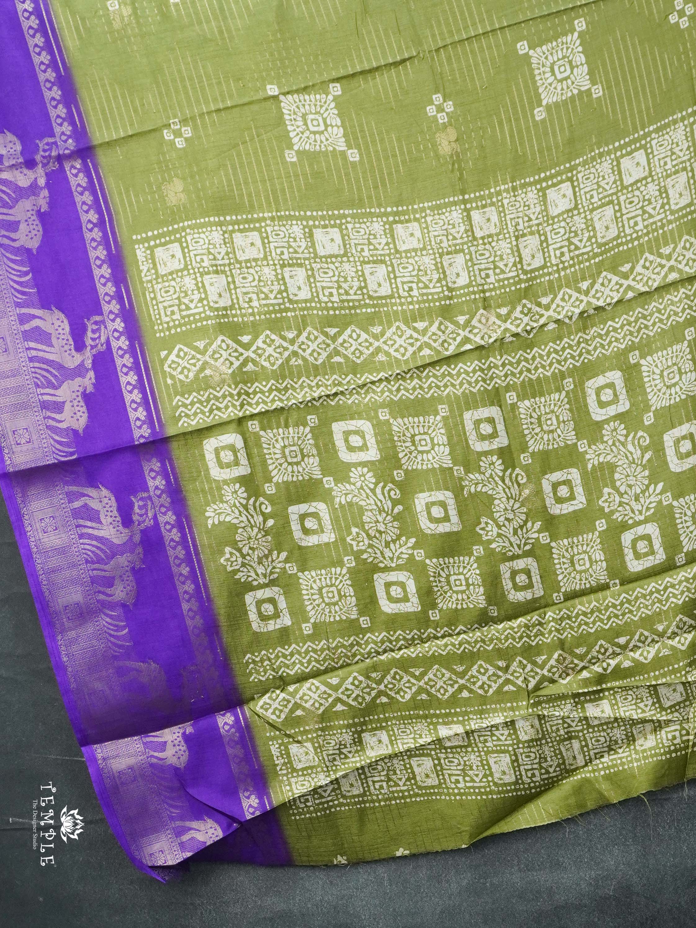Georgette Saree With Deer Motif Border | TTDS2059