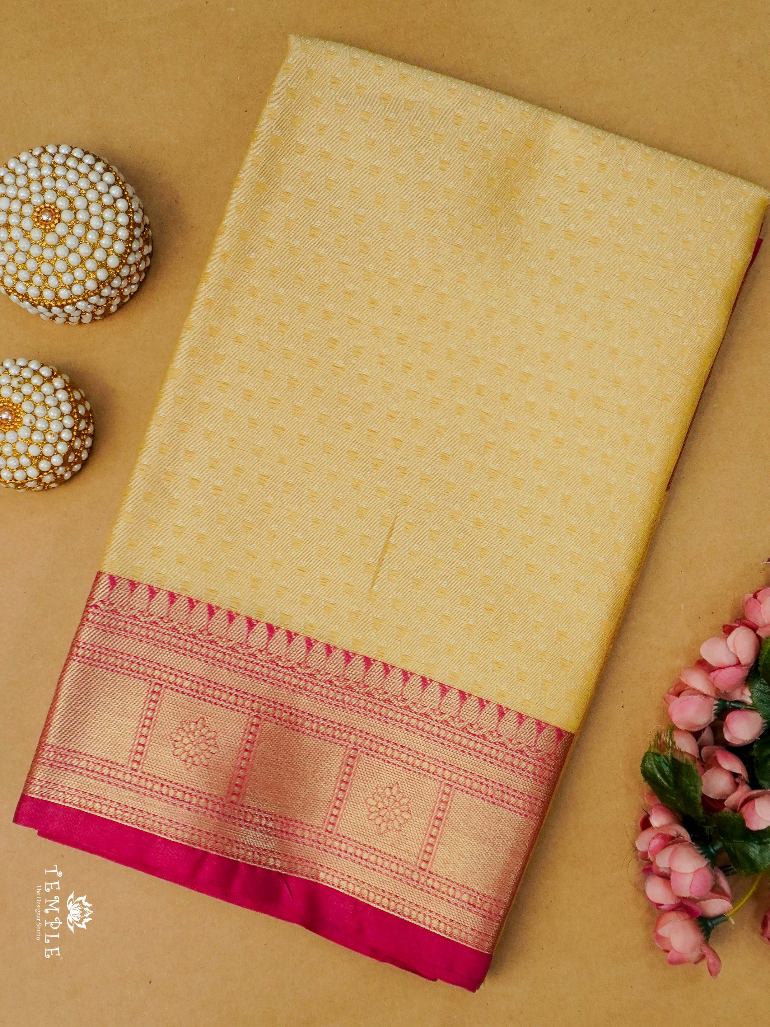 Kora Muslin Saree With Small Border | TTDS2052