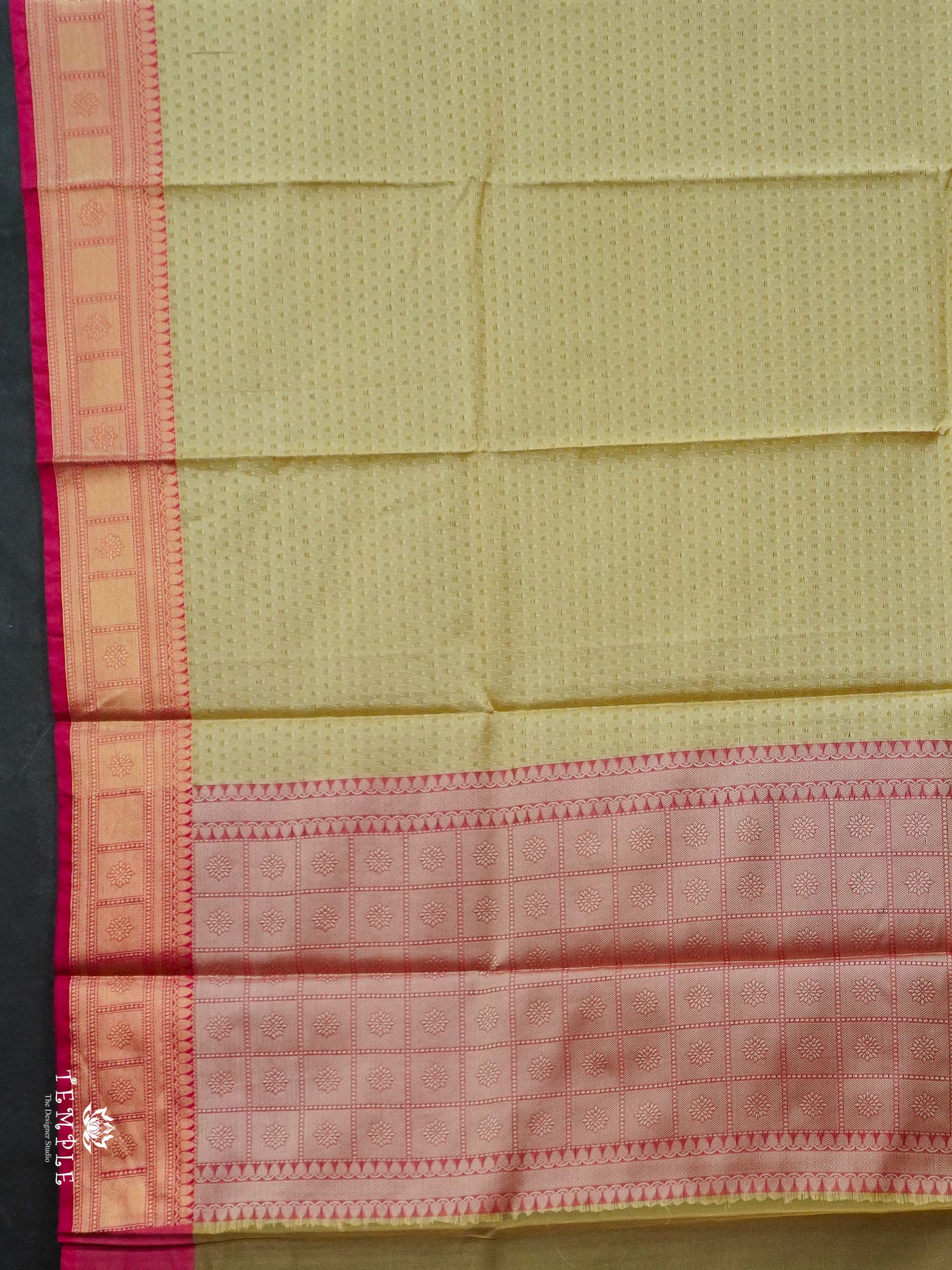 Kora Muslin Saree With Small Border | TTDS2052