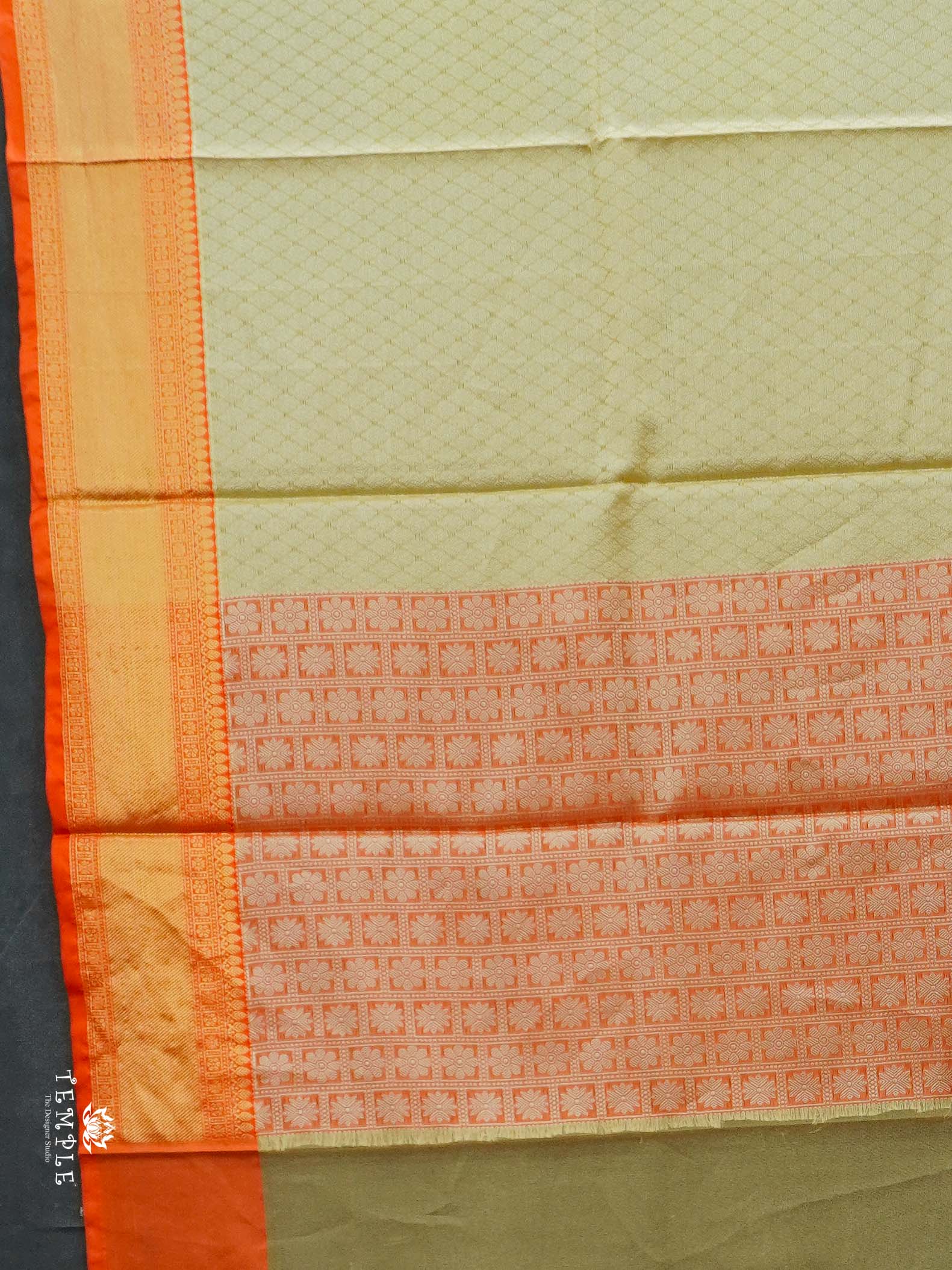 Kora Muslin Saree With Small Border | TTDS2052