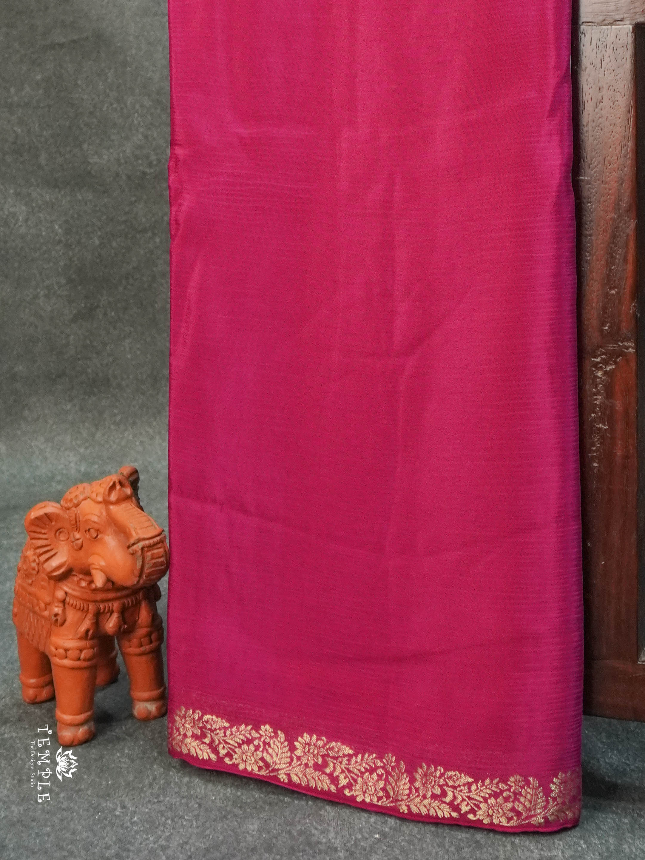 Viscose Georgette Saree With Brocade Blouse | TTDS1542 | Merry Deals | Pre Booking