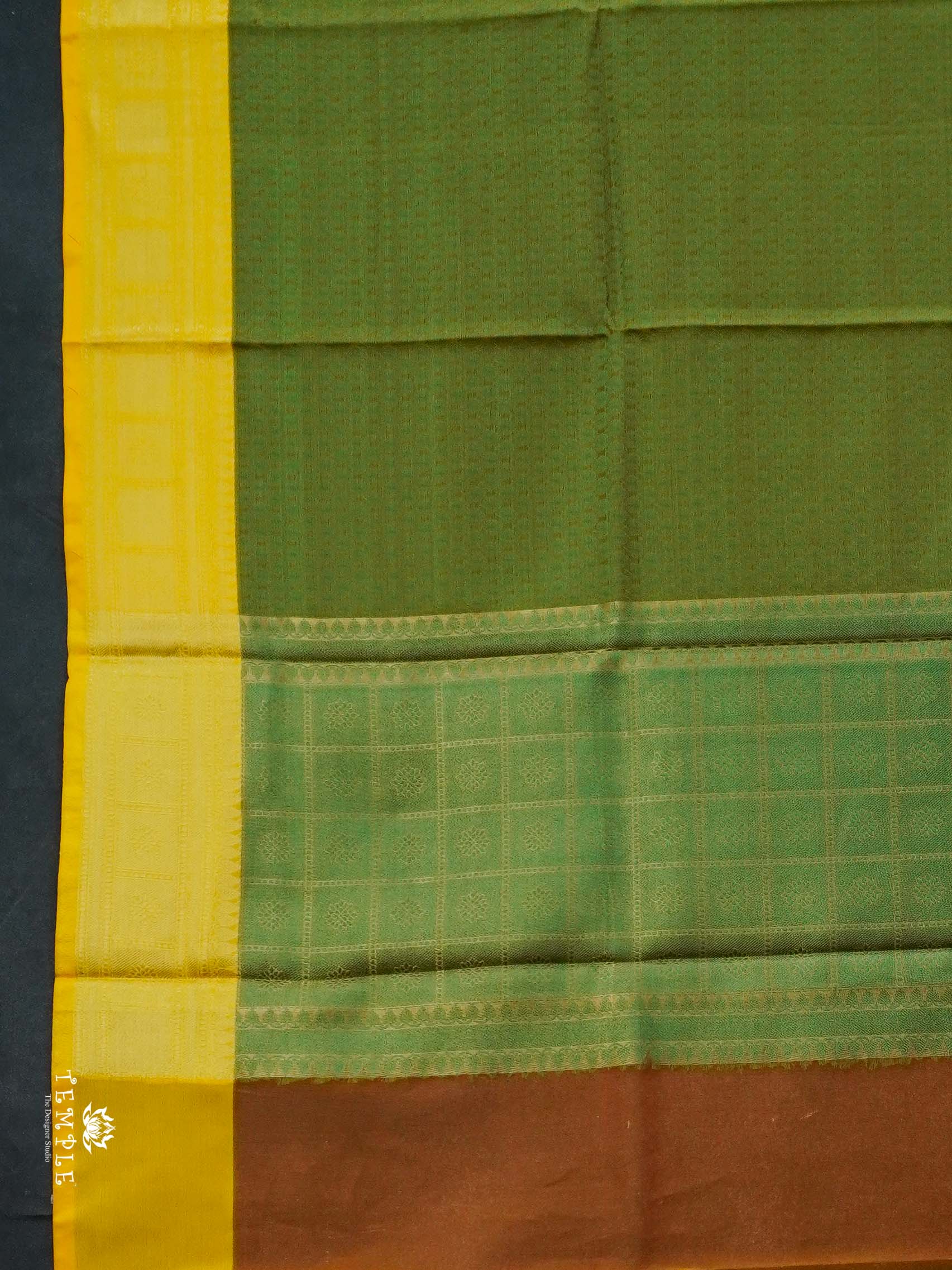 Kora Muslin Saree With Small Border | TTDS2052