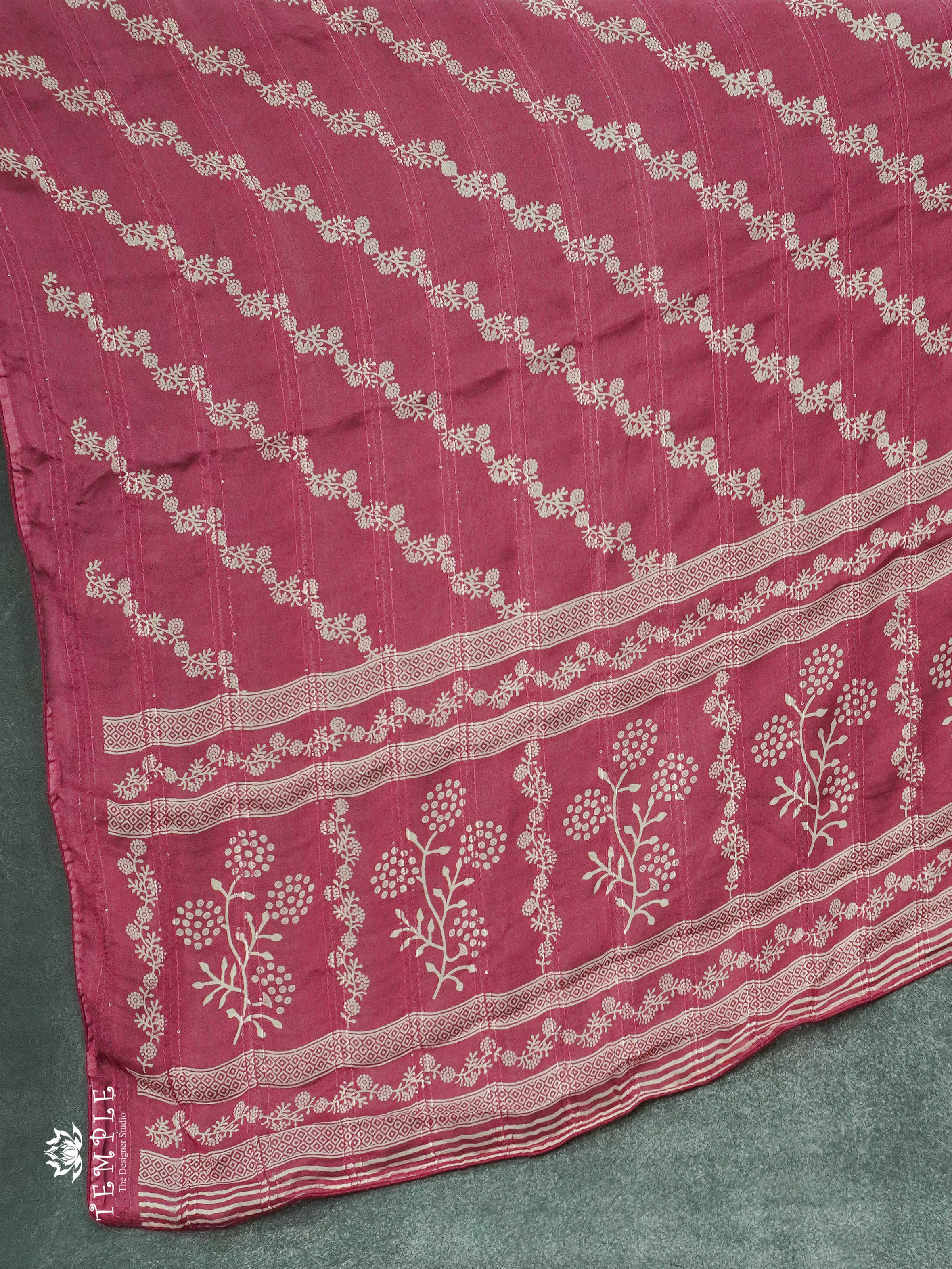 Georgette Saree With Tiny Floral Print(Baby Pink) | TTDS1151