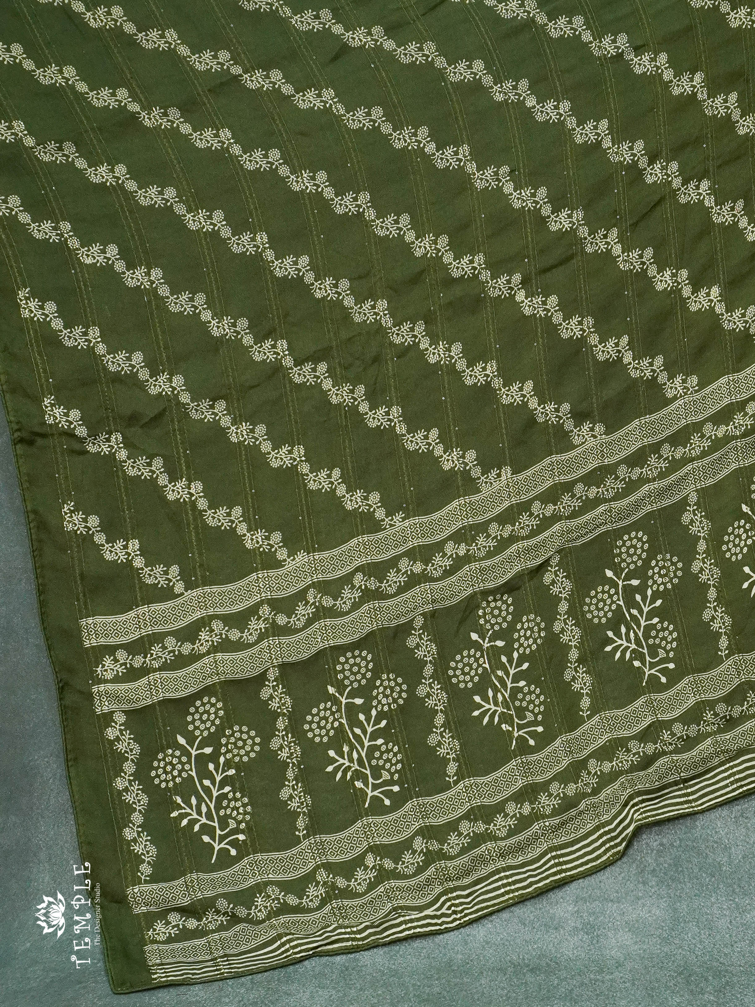 Georgette Saree With Tiny Floral Print(Green) | TTDS1151