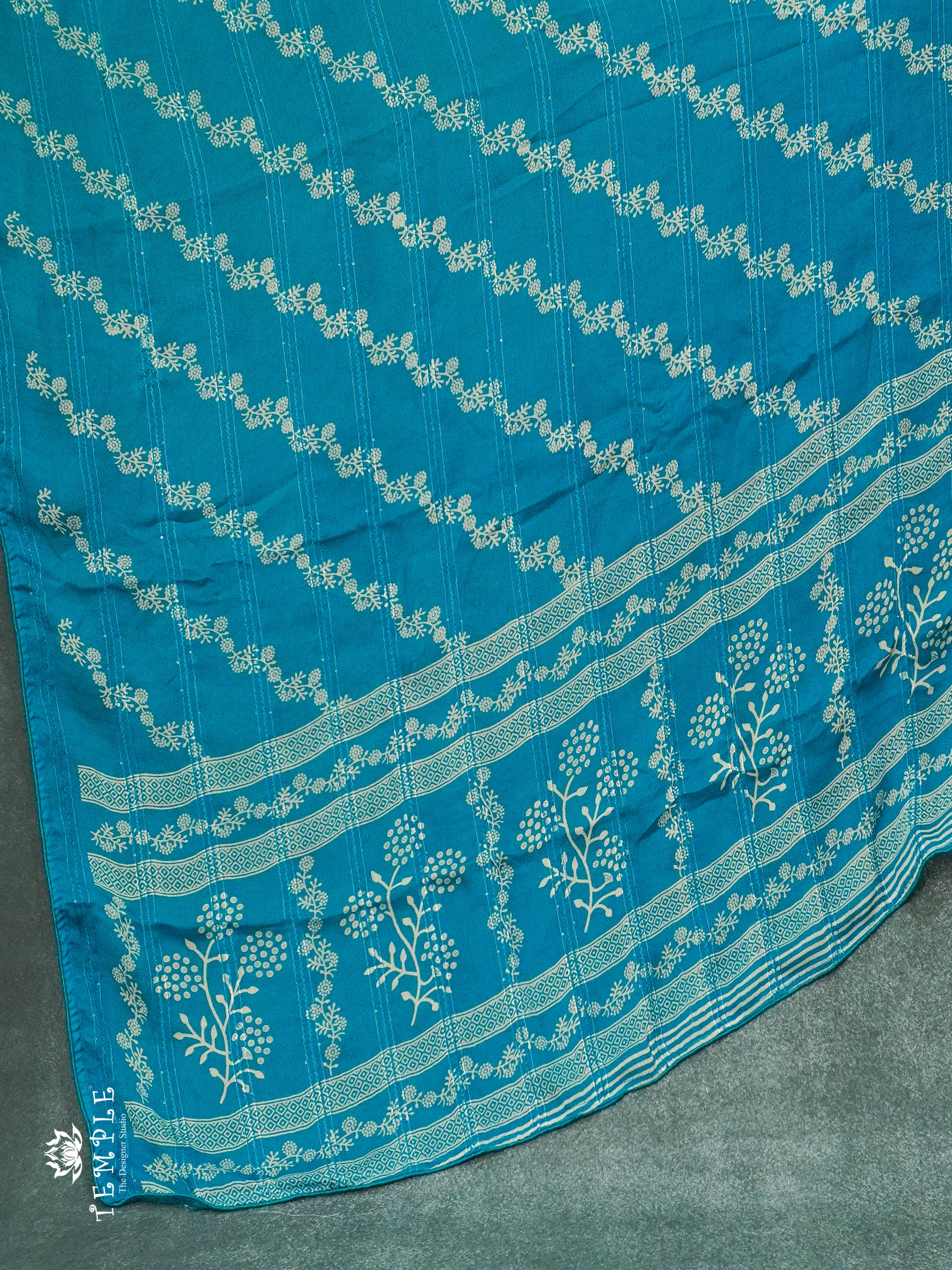 Georgette Saree With Tiny Floral Print(Sky Blue) | TTDS1151