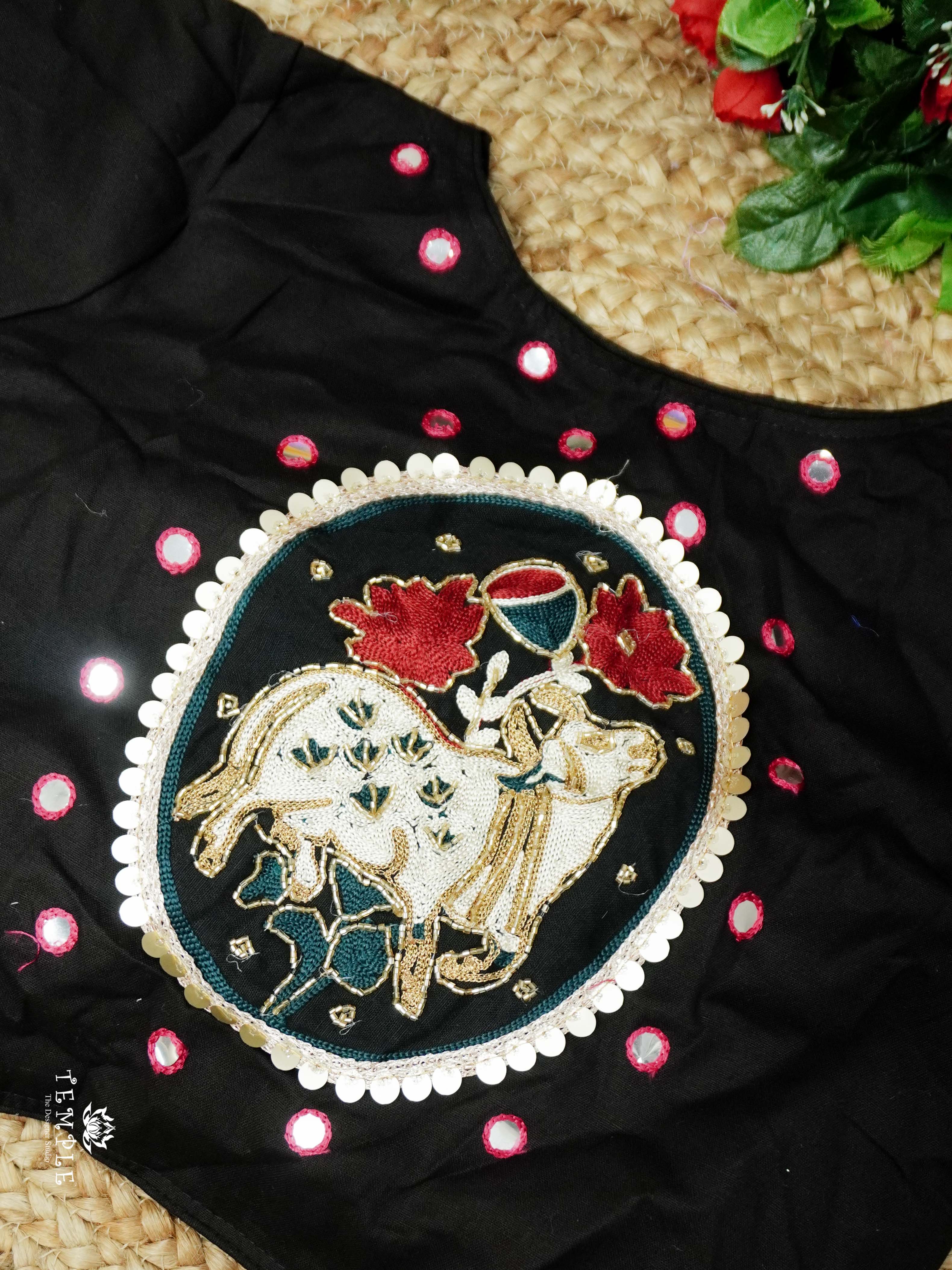 Readymade Blouse With Angrakha Pattern  | TTDS2554
