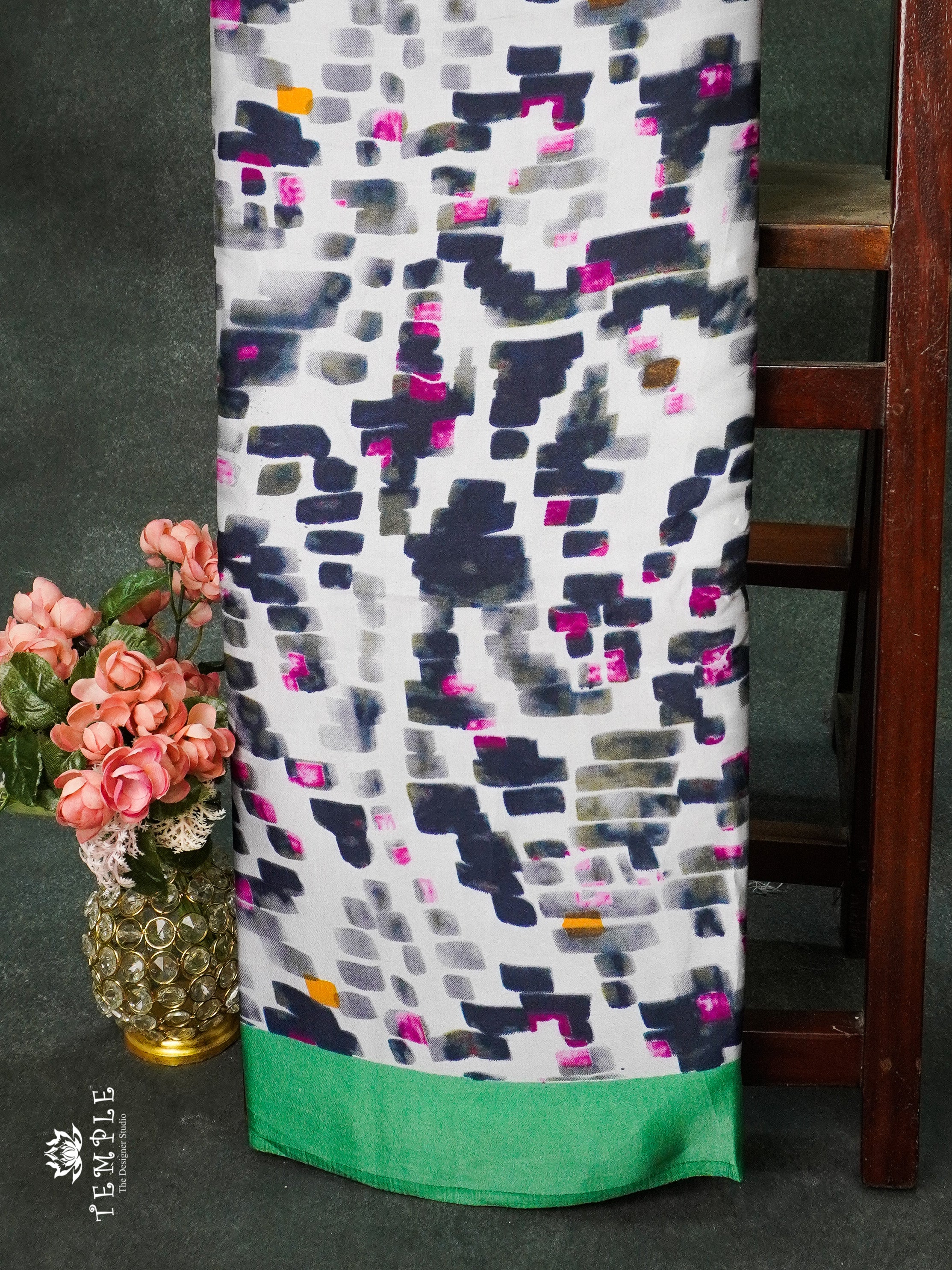 Crepe Saree With Digital Prints | TTDS1179 | Sparkling Deals