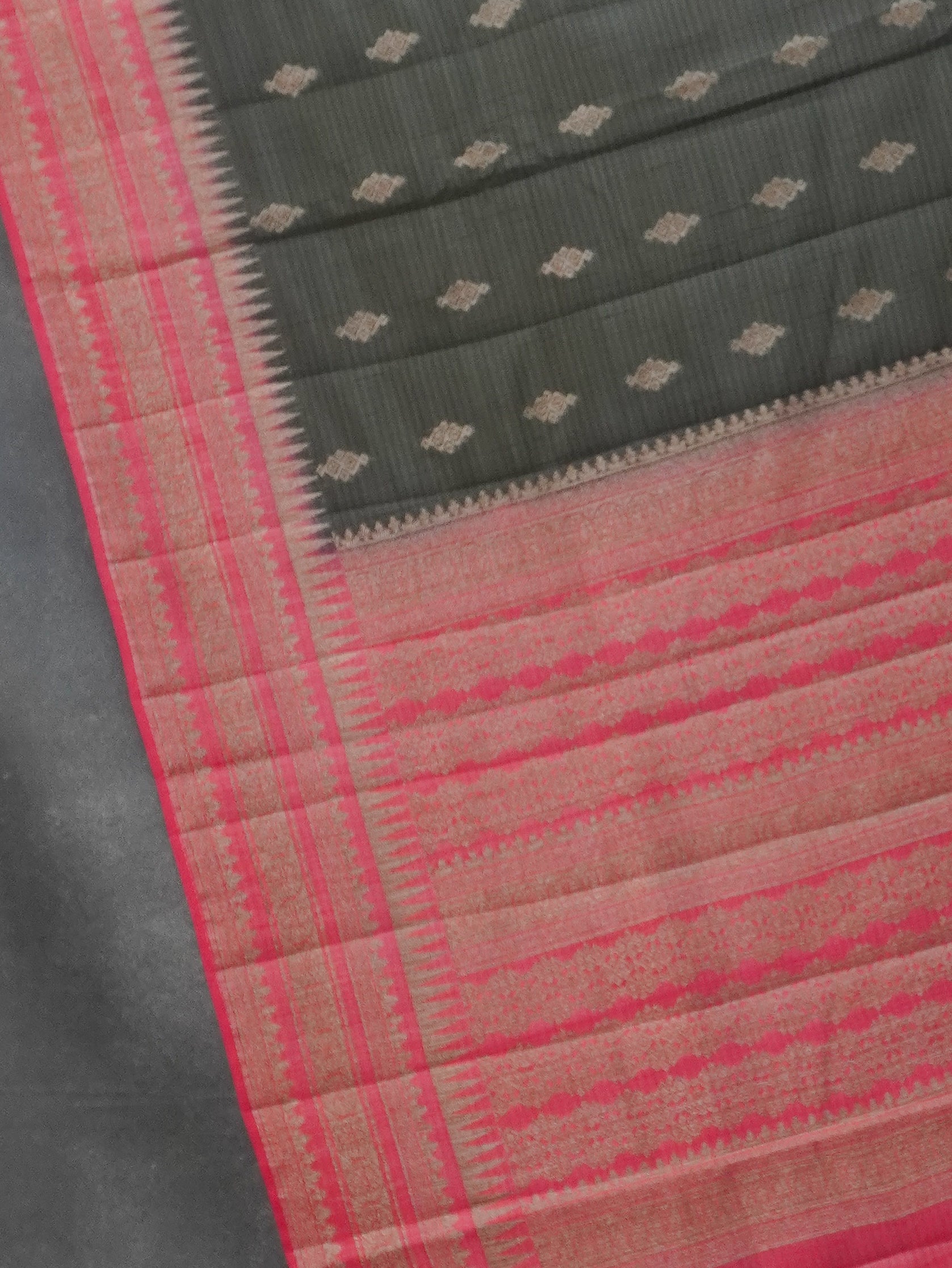 Semi Tussar Silk Saree | TTDS3484