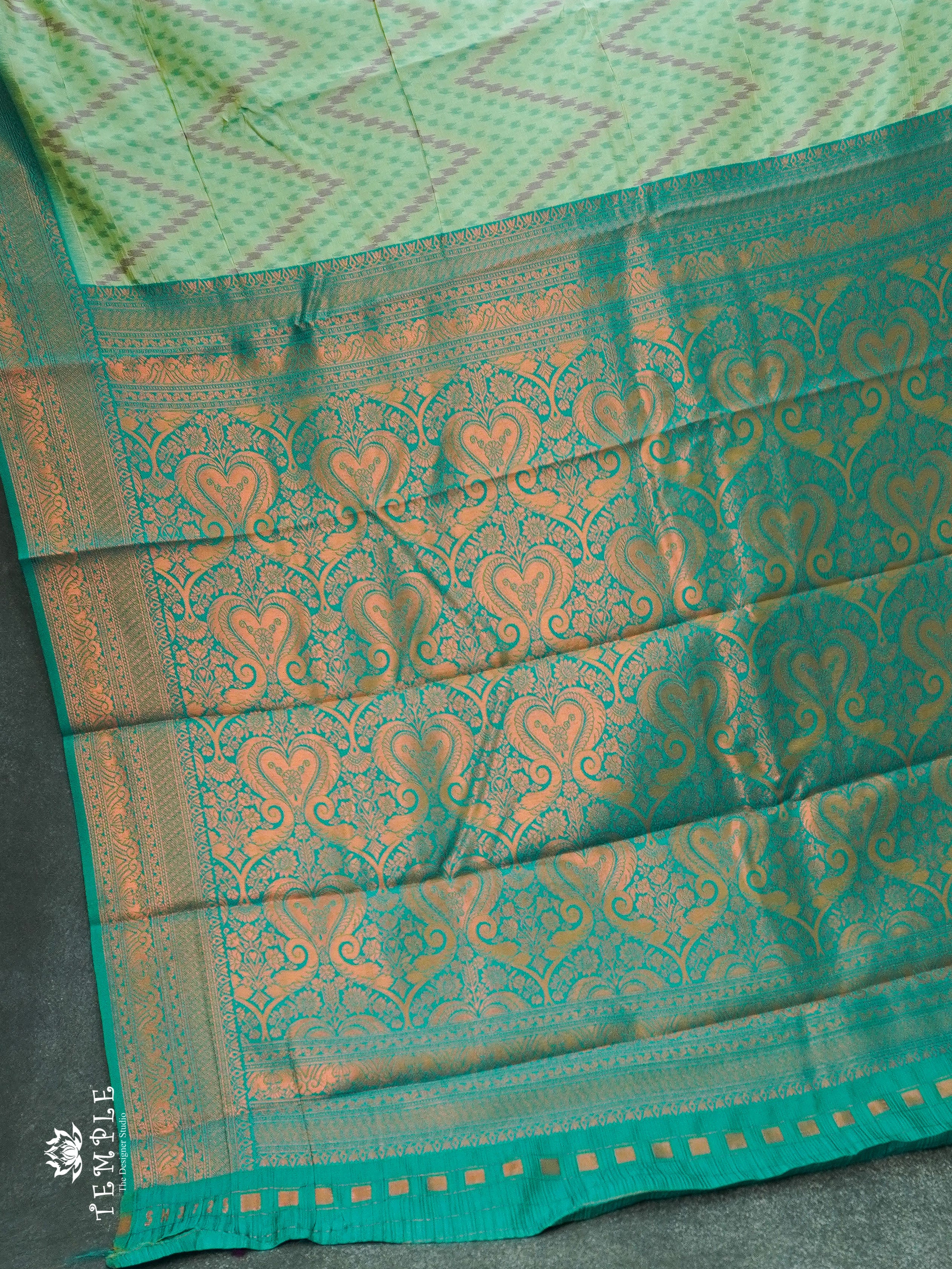 Aura Silk Saree | TTDS1160 | Sparkling Deals