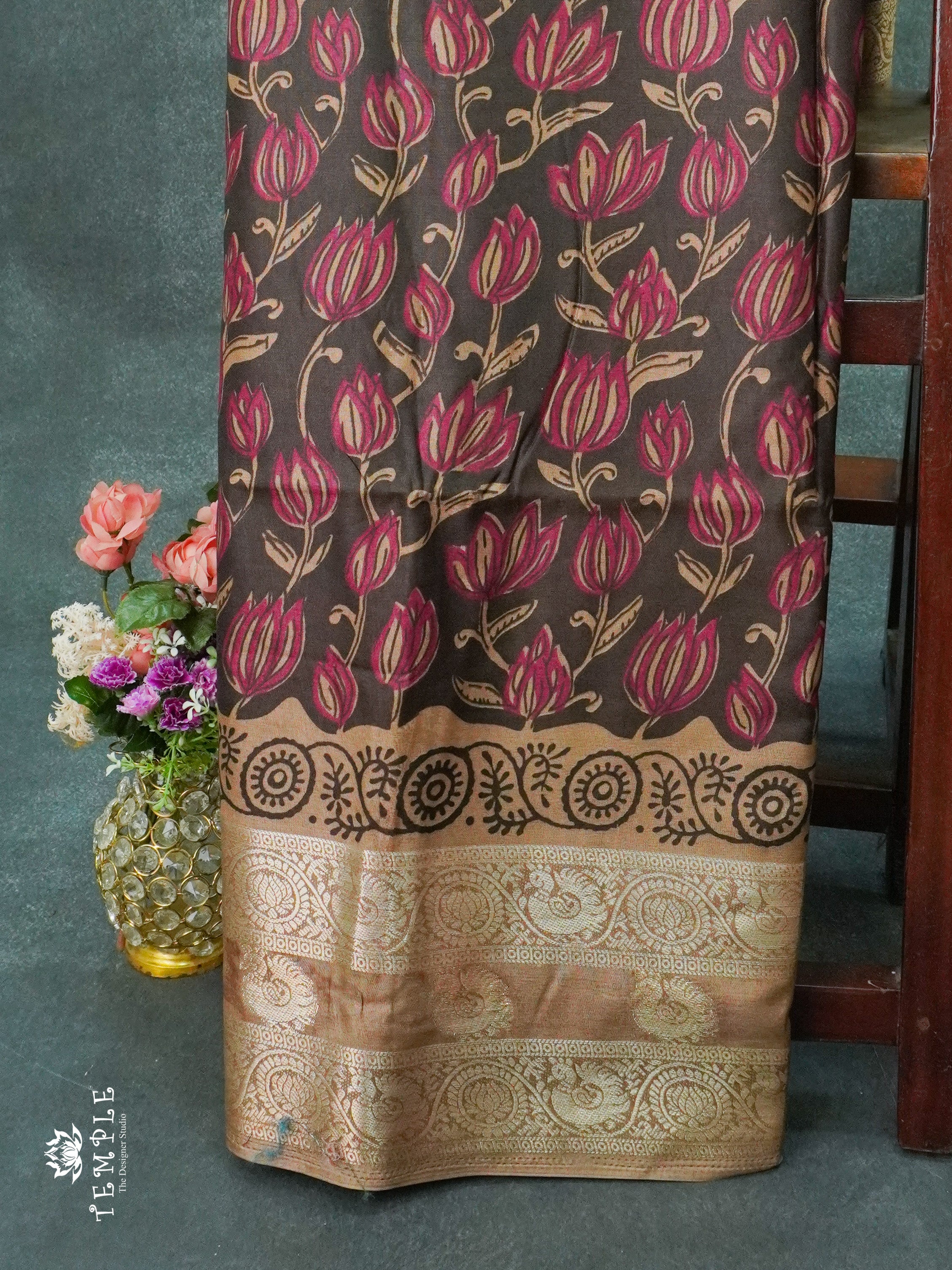 Dola Jacquard Saree | TTDS1211