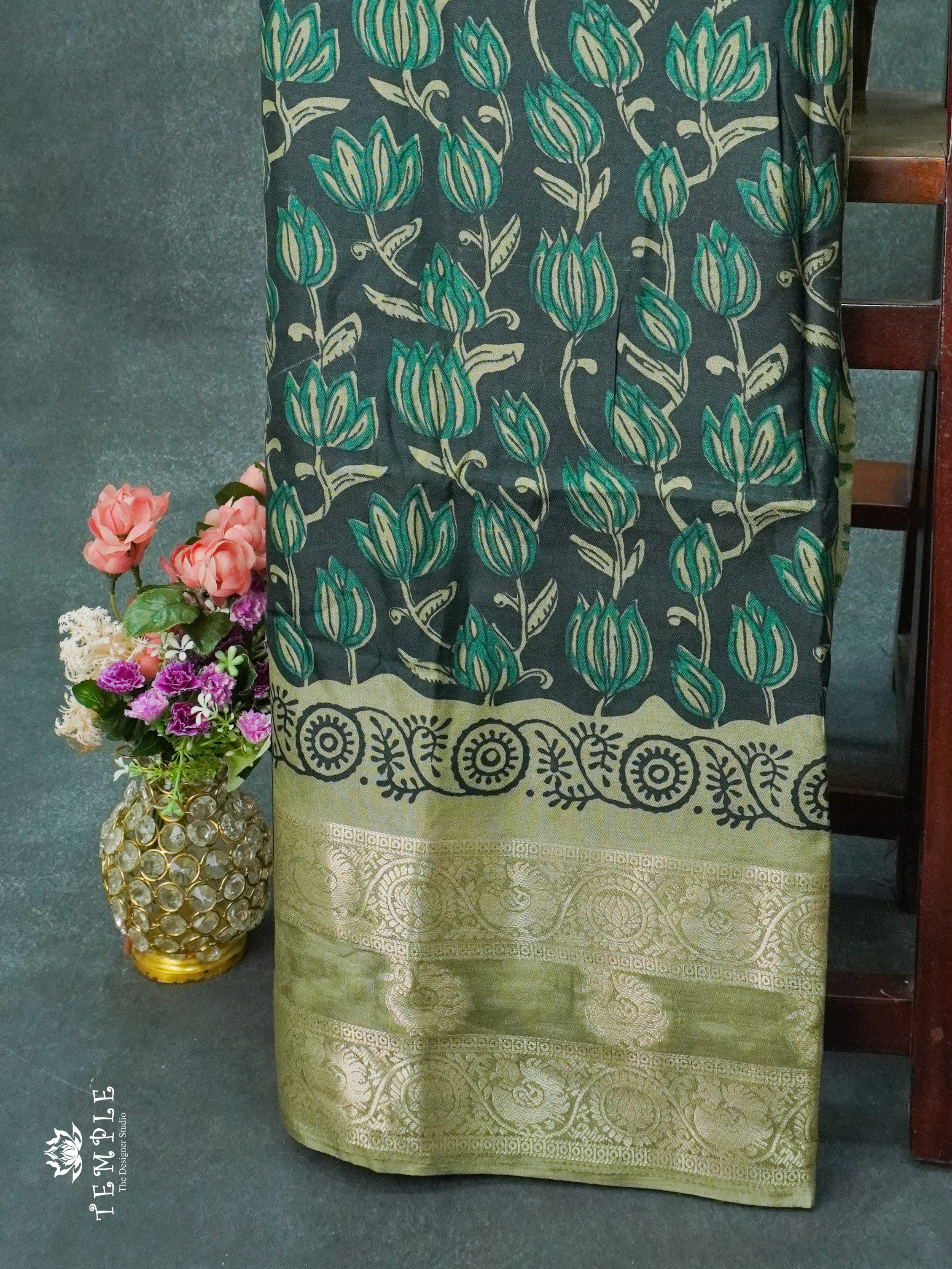 Dola Jacquard Saree | TTDS1211