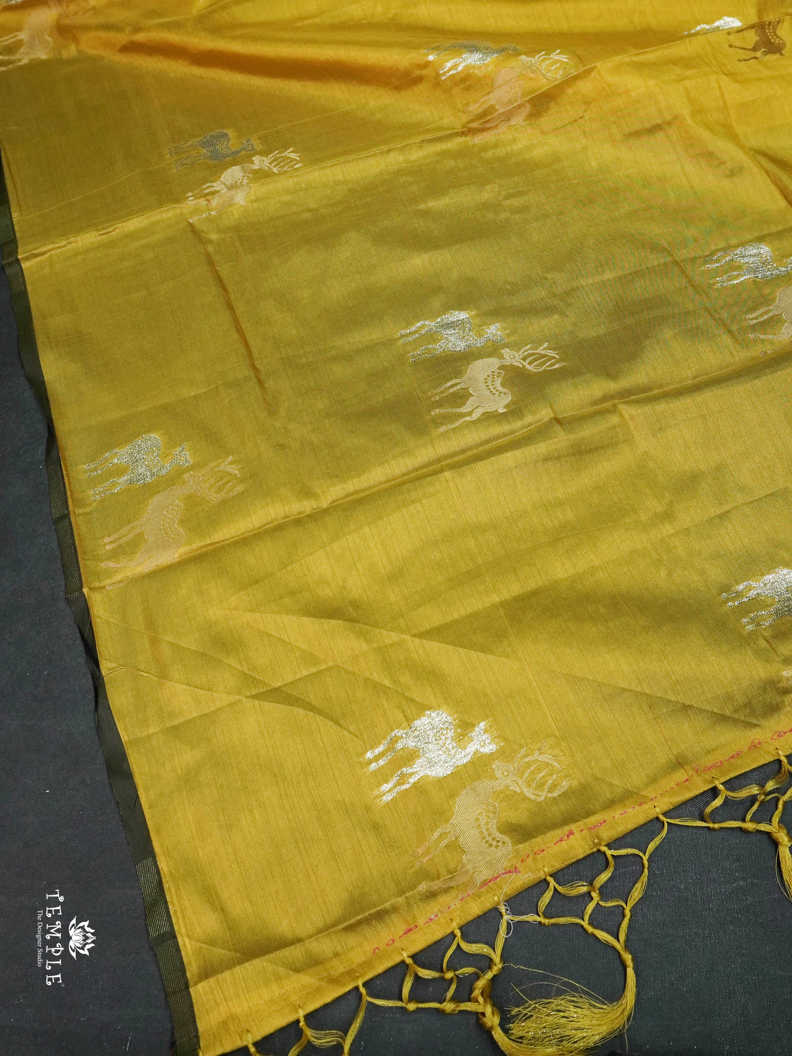 Tissue Silk Saree With Deer Motifs | TTDS1608 | Pongal Fest