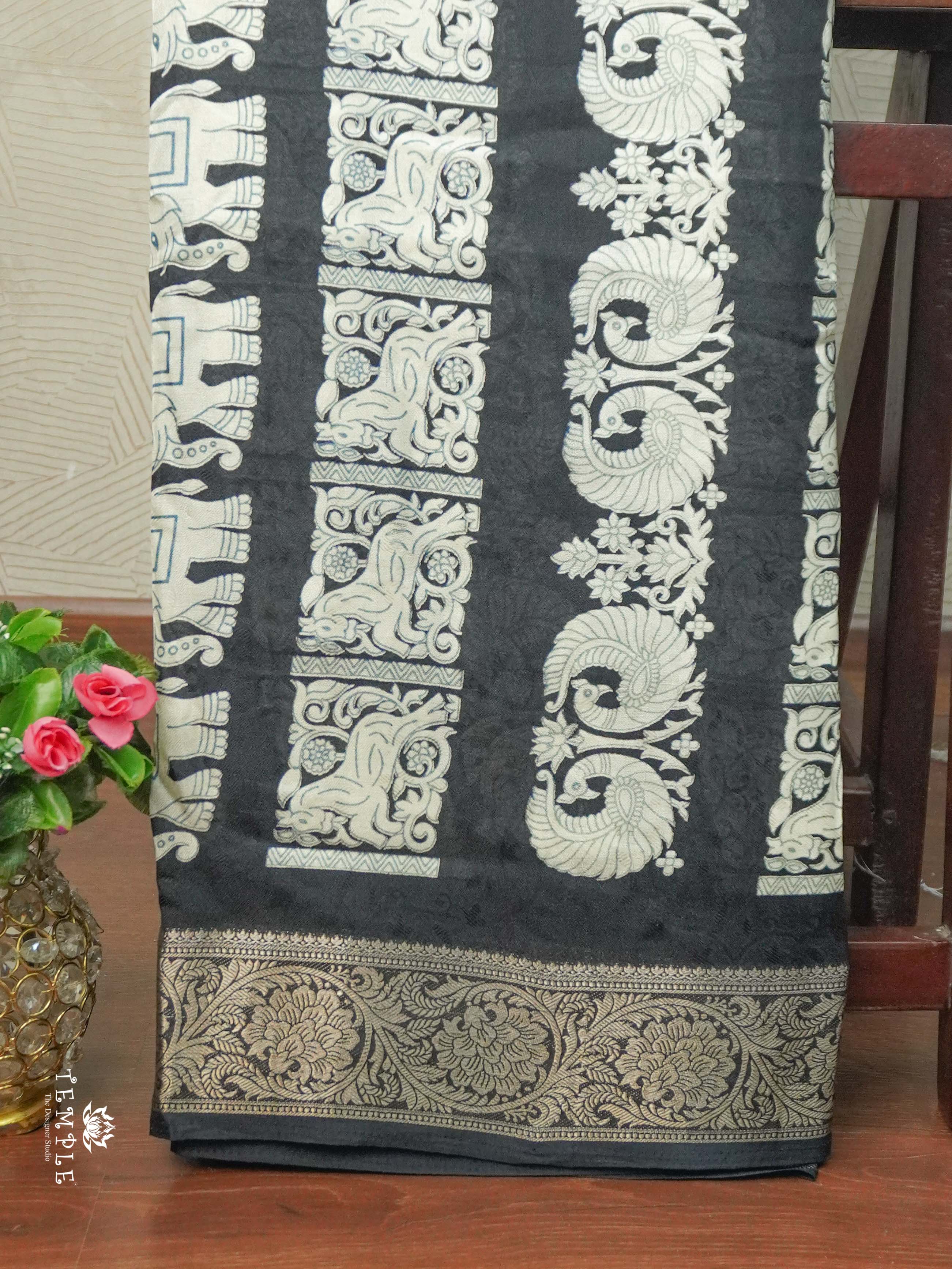 Stripe Printed Georgette Saree | TTDS2588