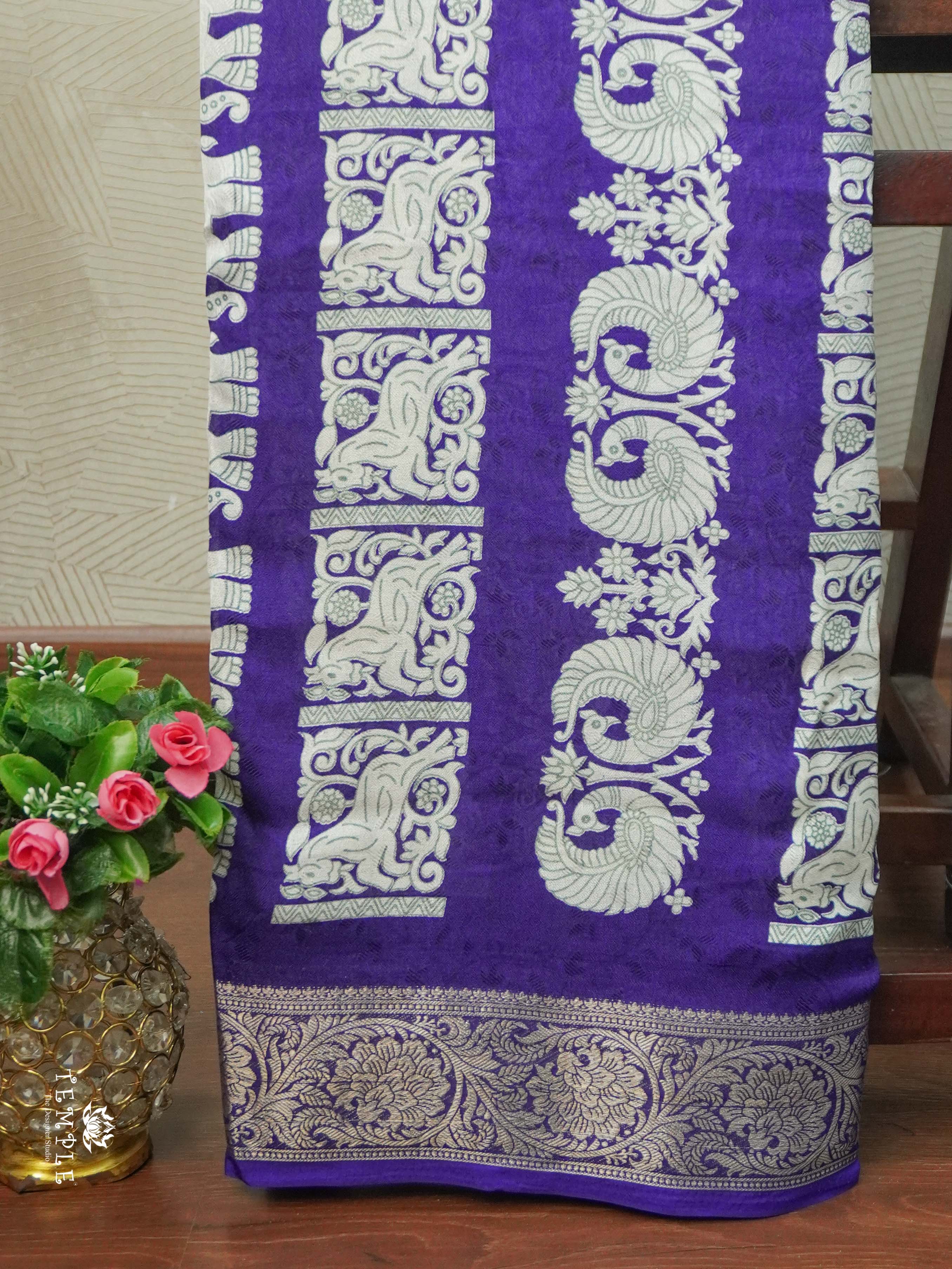 Stripe Printed Georgette Saree | TTDS2588