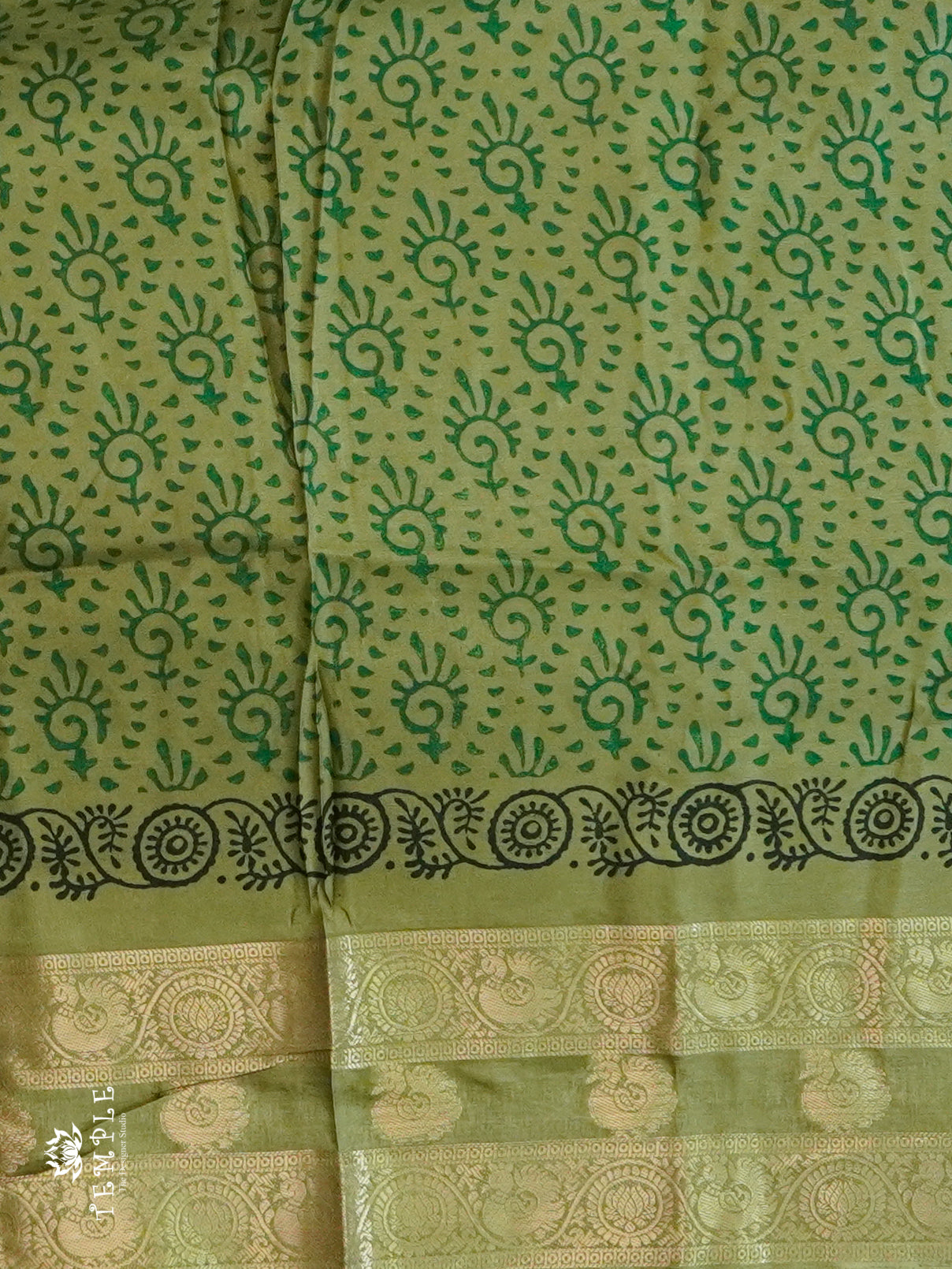 Dola Jacquard Saree | TTDS1211