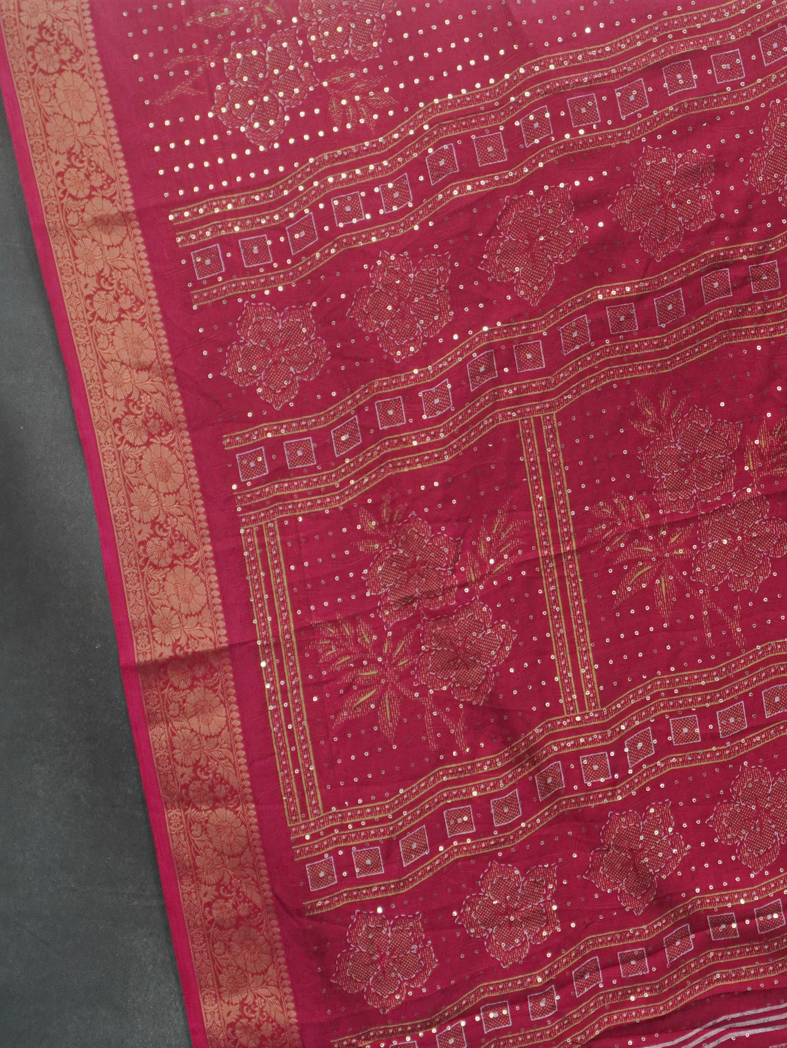 Premium Dola Saree | TTDS3500