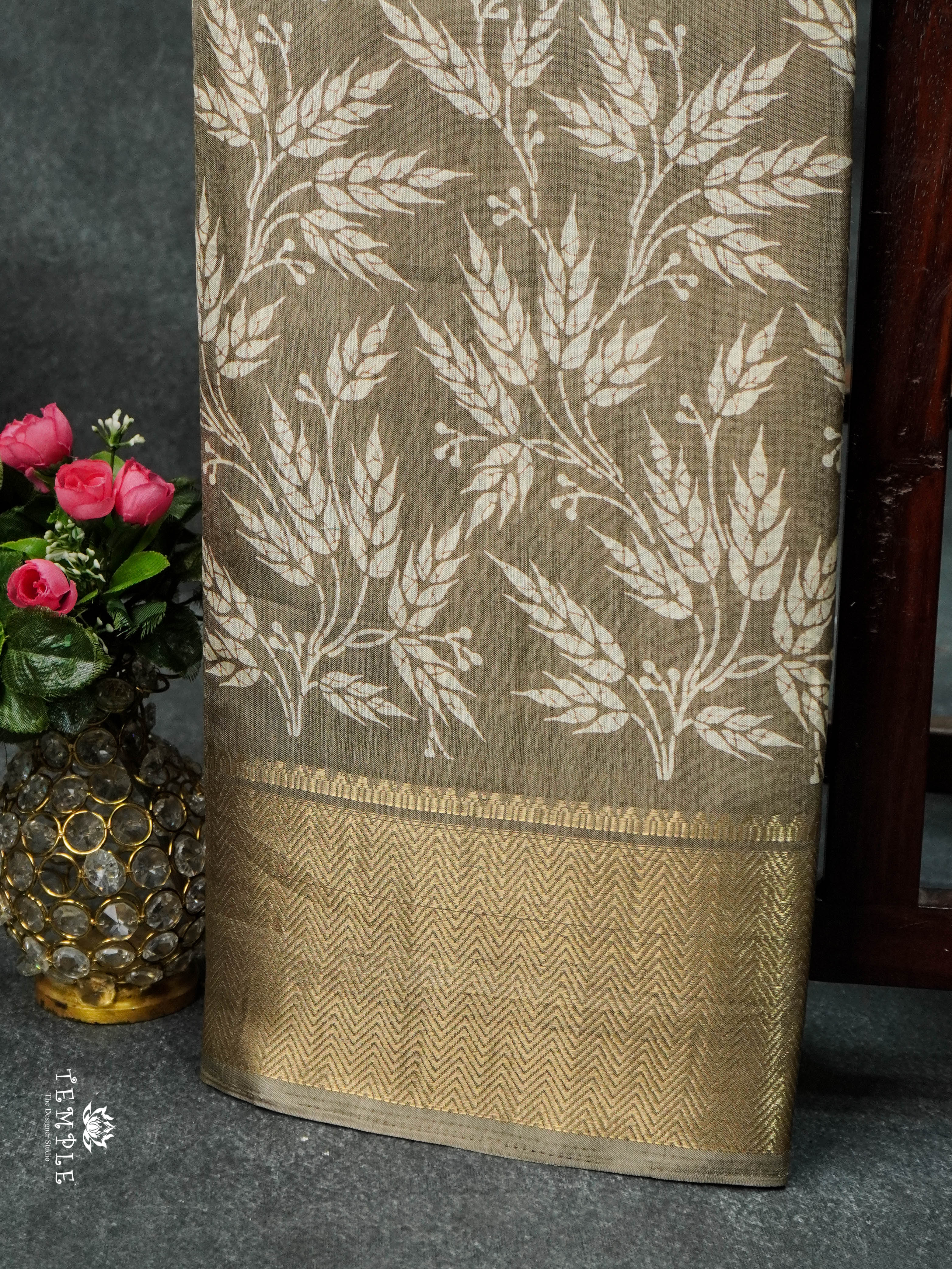 Dola Saree With Leaf Prints | TTDS1627