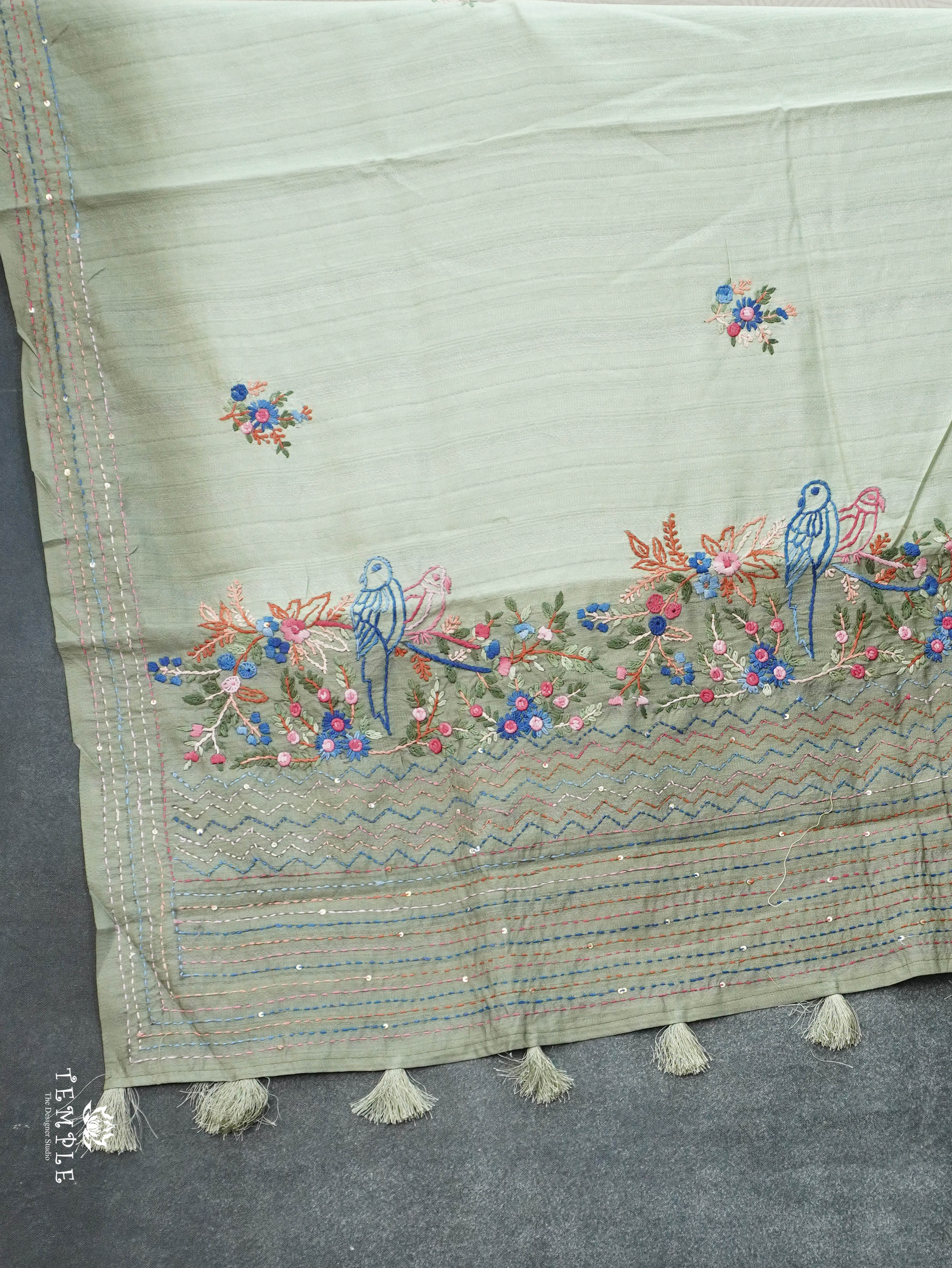 Linen Silk Saree With Kantha Work | TTDS3121