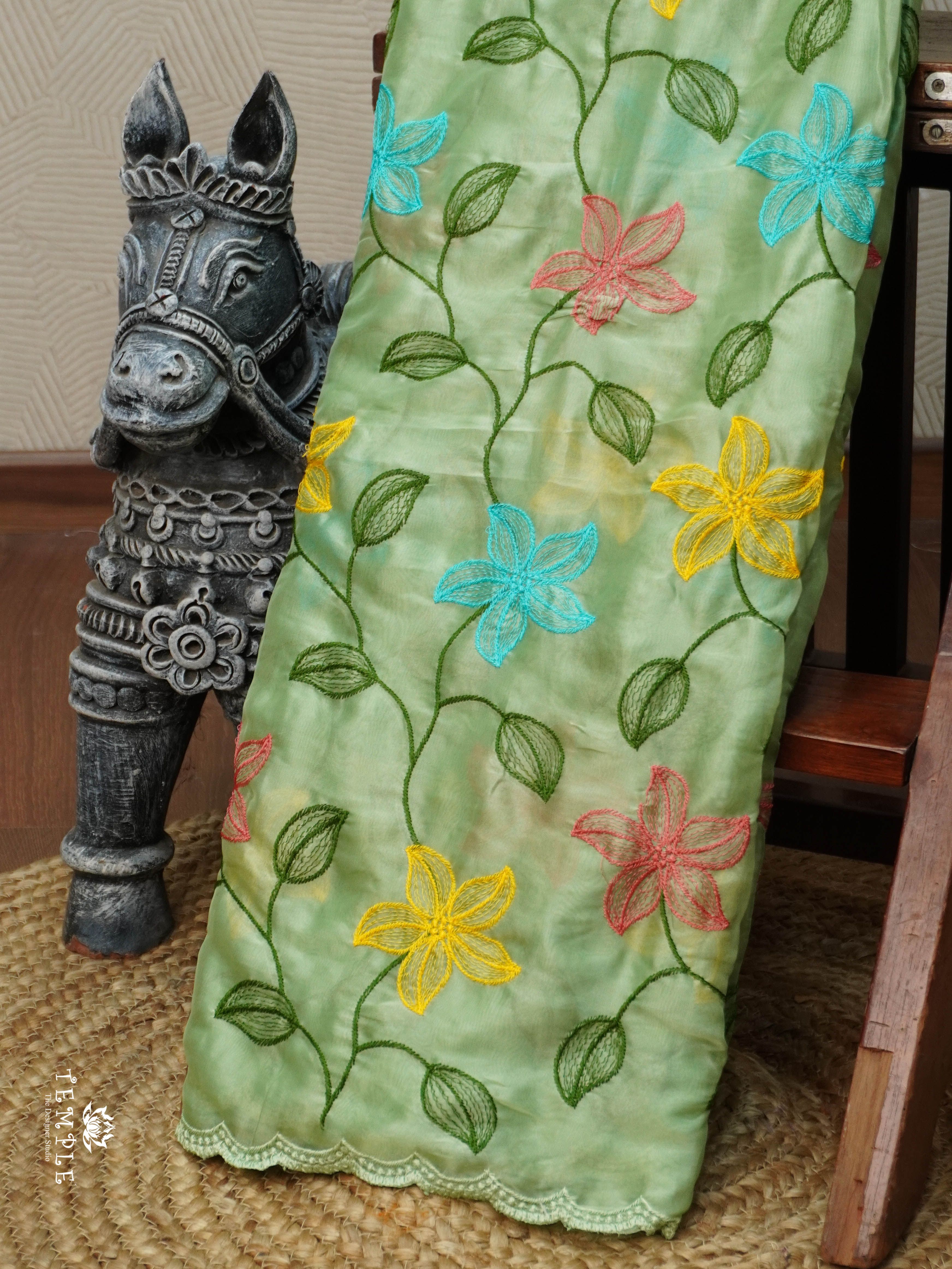 Fancy Cocktail Wear Saree | TTDS3081