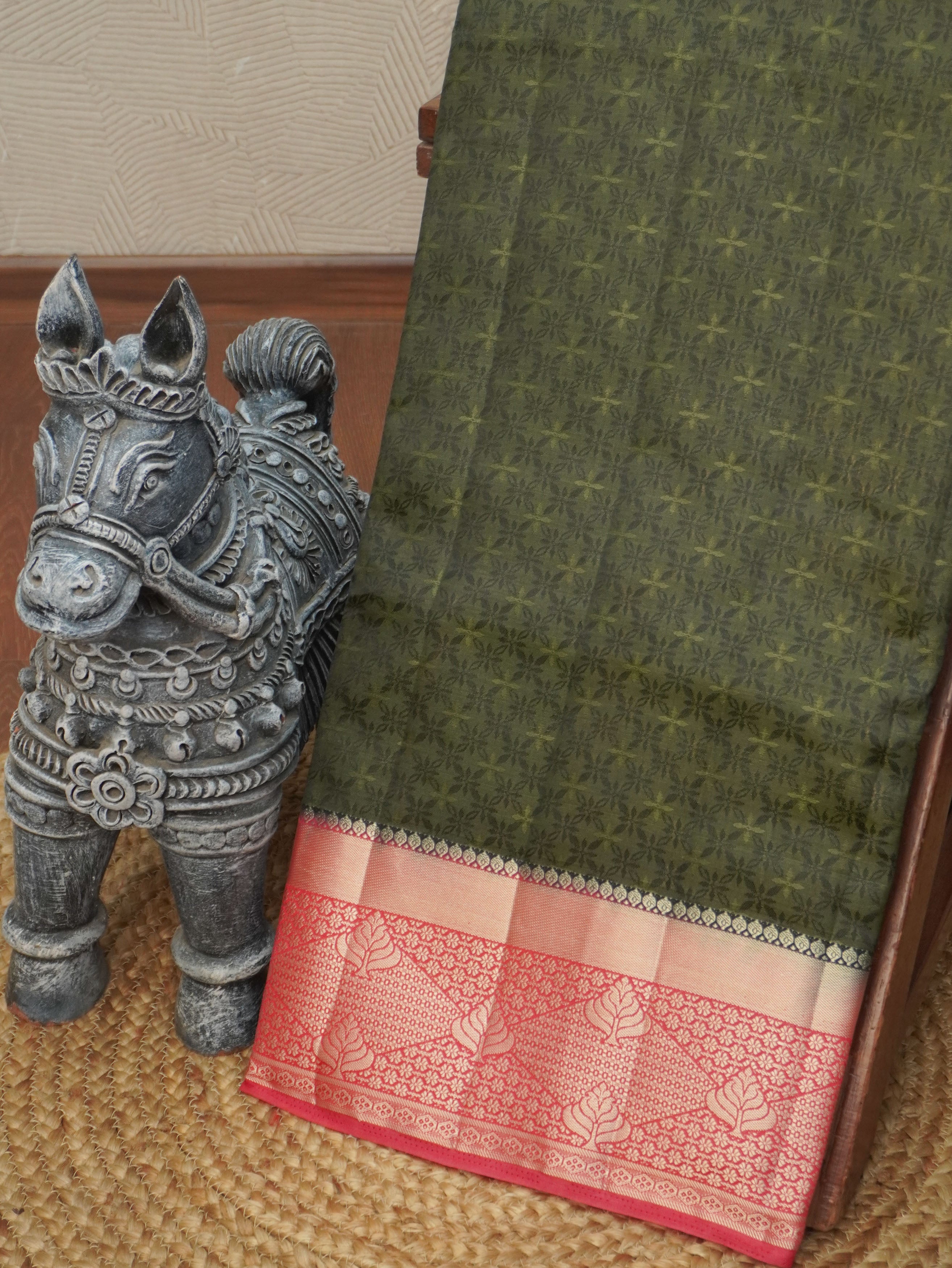 Semi Tussar Saree | TTDS3525
