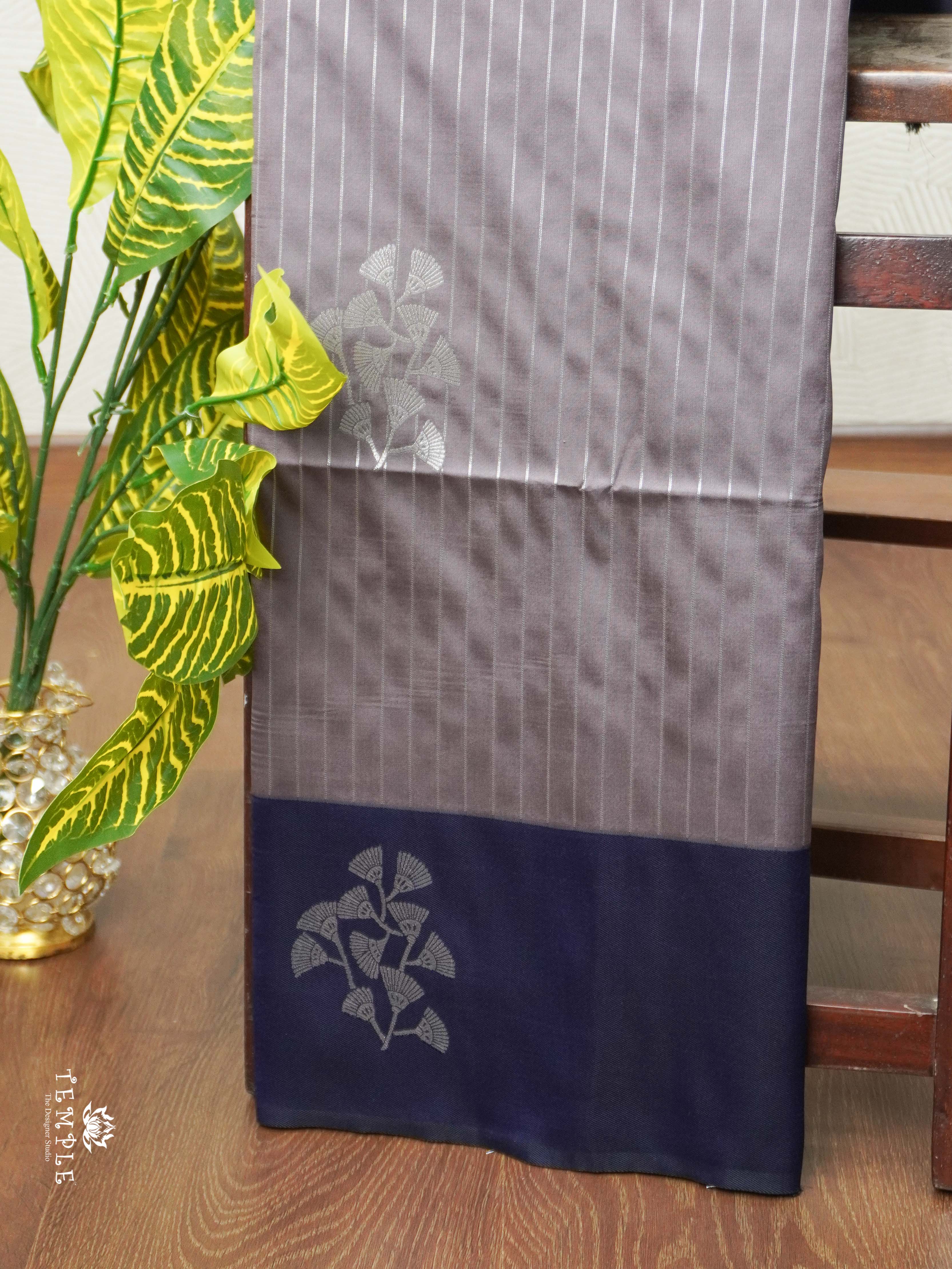 Lichi Silk Saree With Zari woven Pattern | TTDS2101