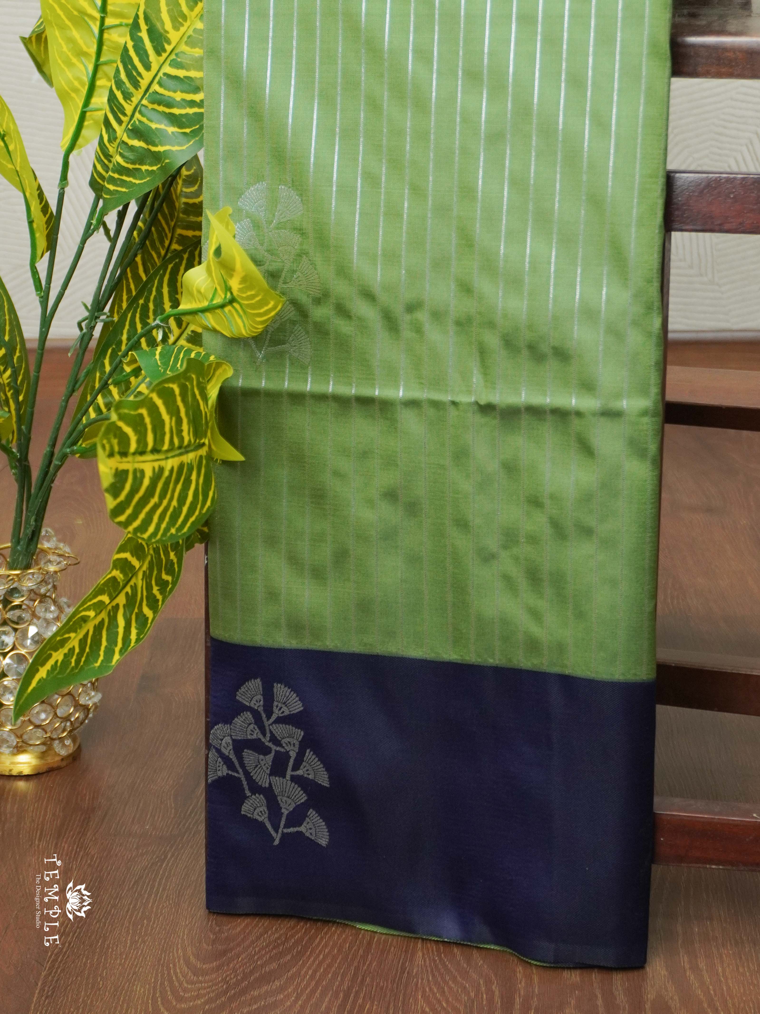 Lichi Silk Saree With Zari woven Pattern | TTDS2101