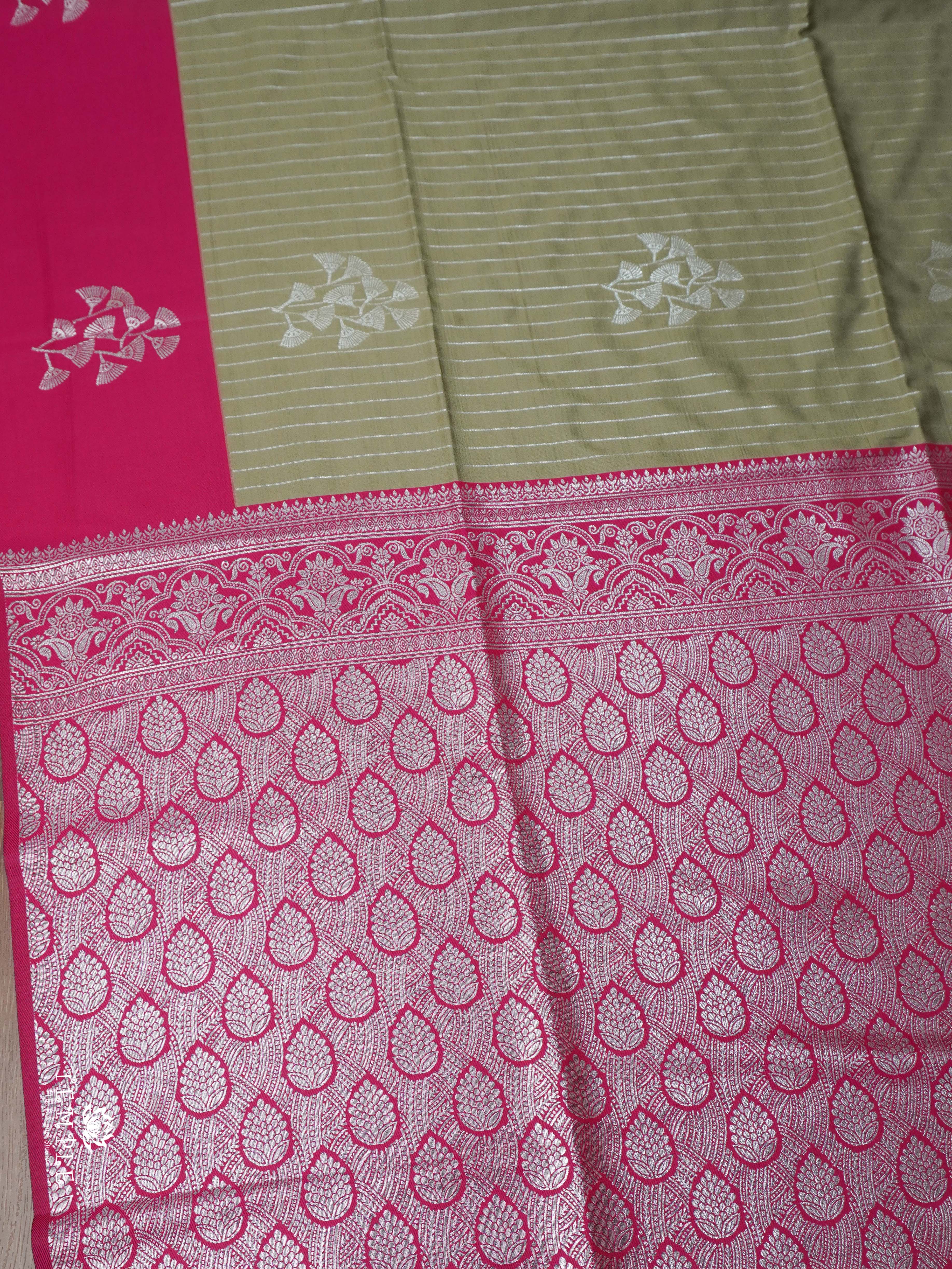 Lichi Silk Saree With Zari woven Pattern | TTDS2101