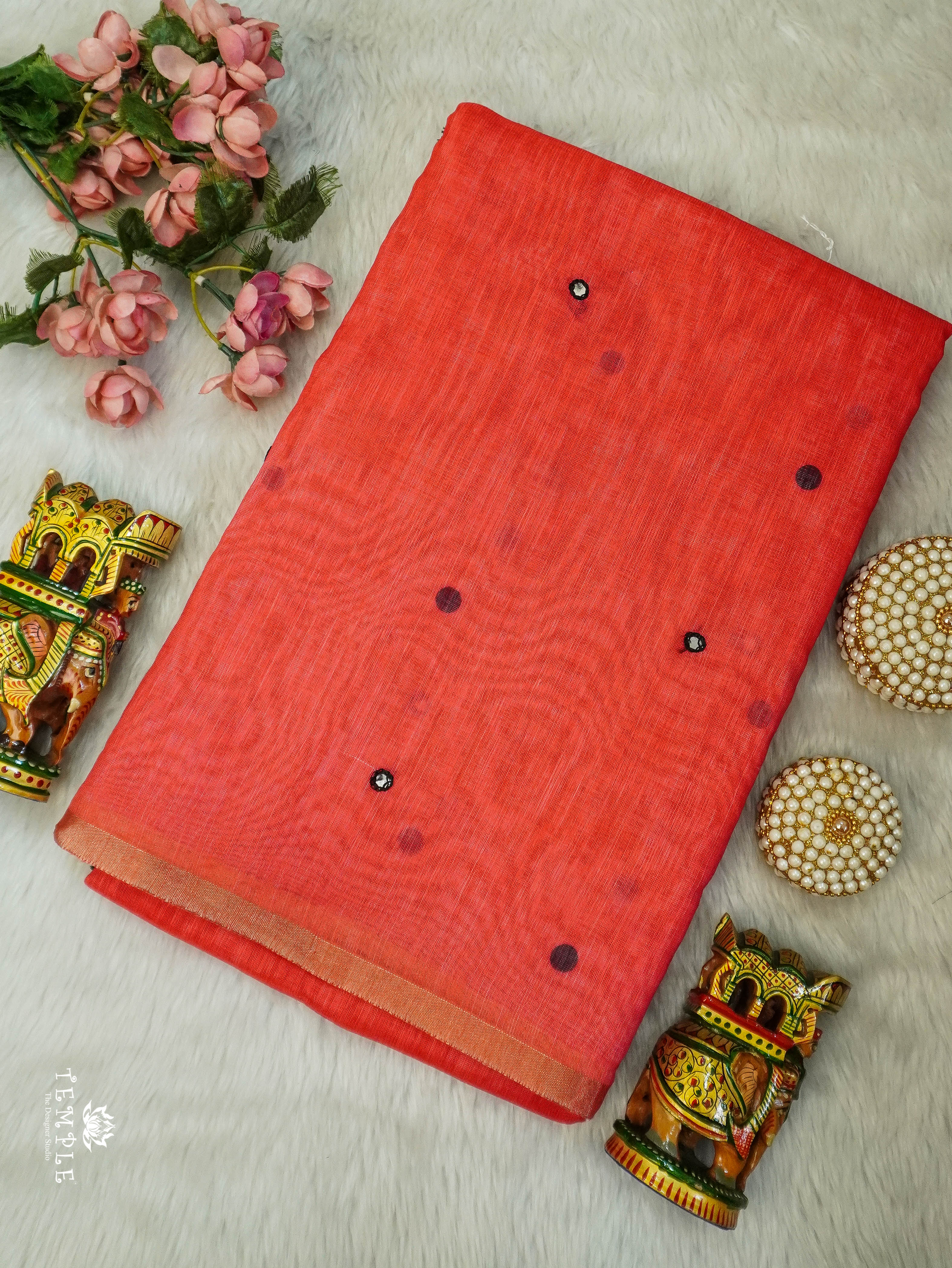 Linen Cotton Saree With Mirror Work | TTDS3108
