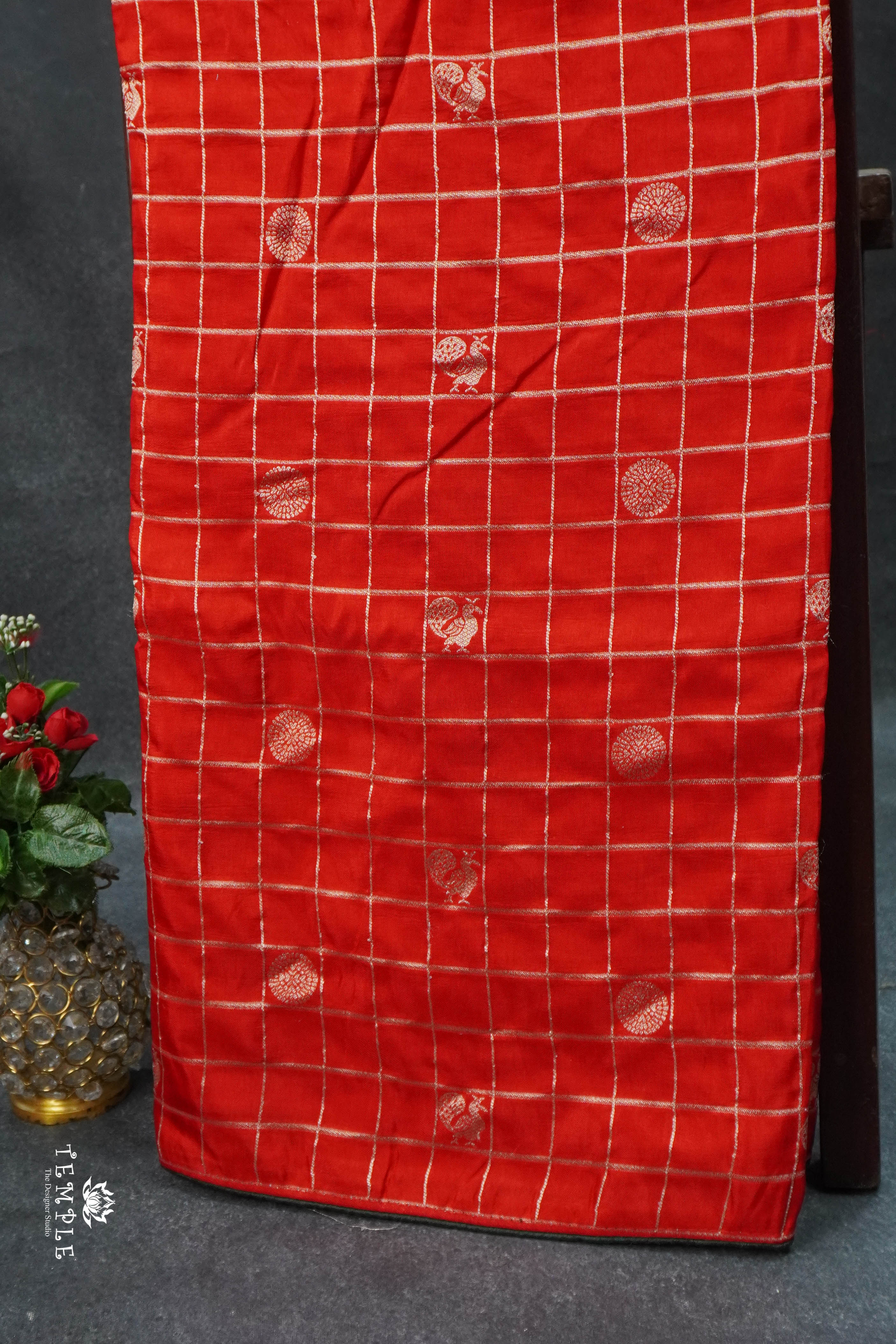 Checked Pattern Kadhi Silk Saree | TTDS1667