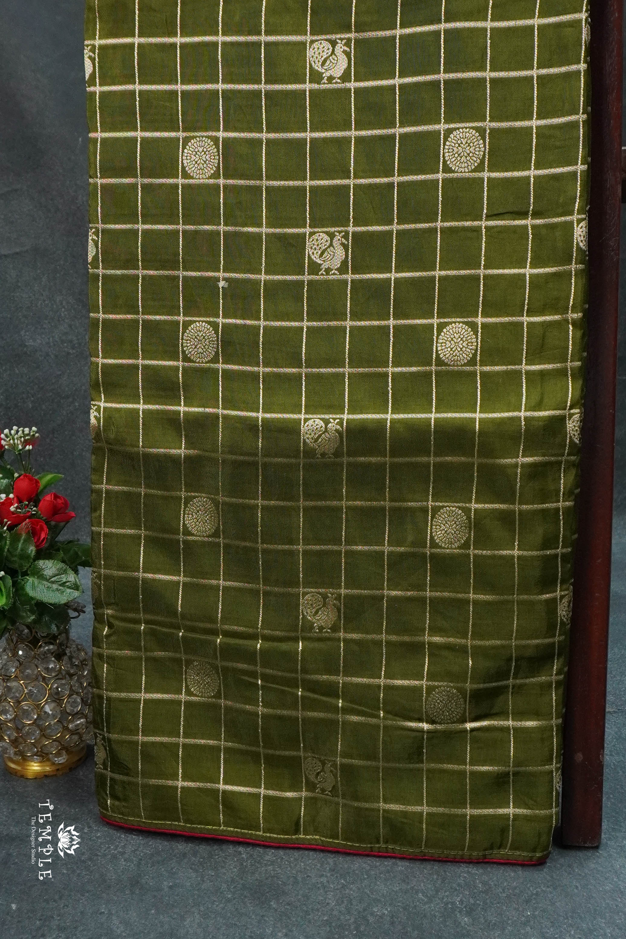 Checked Pattern Kadhi Silk Saree | TTDS1667