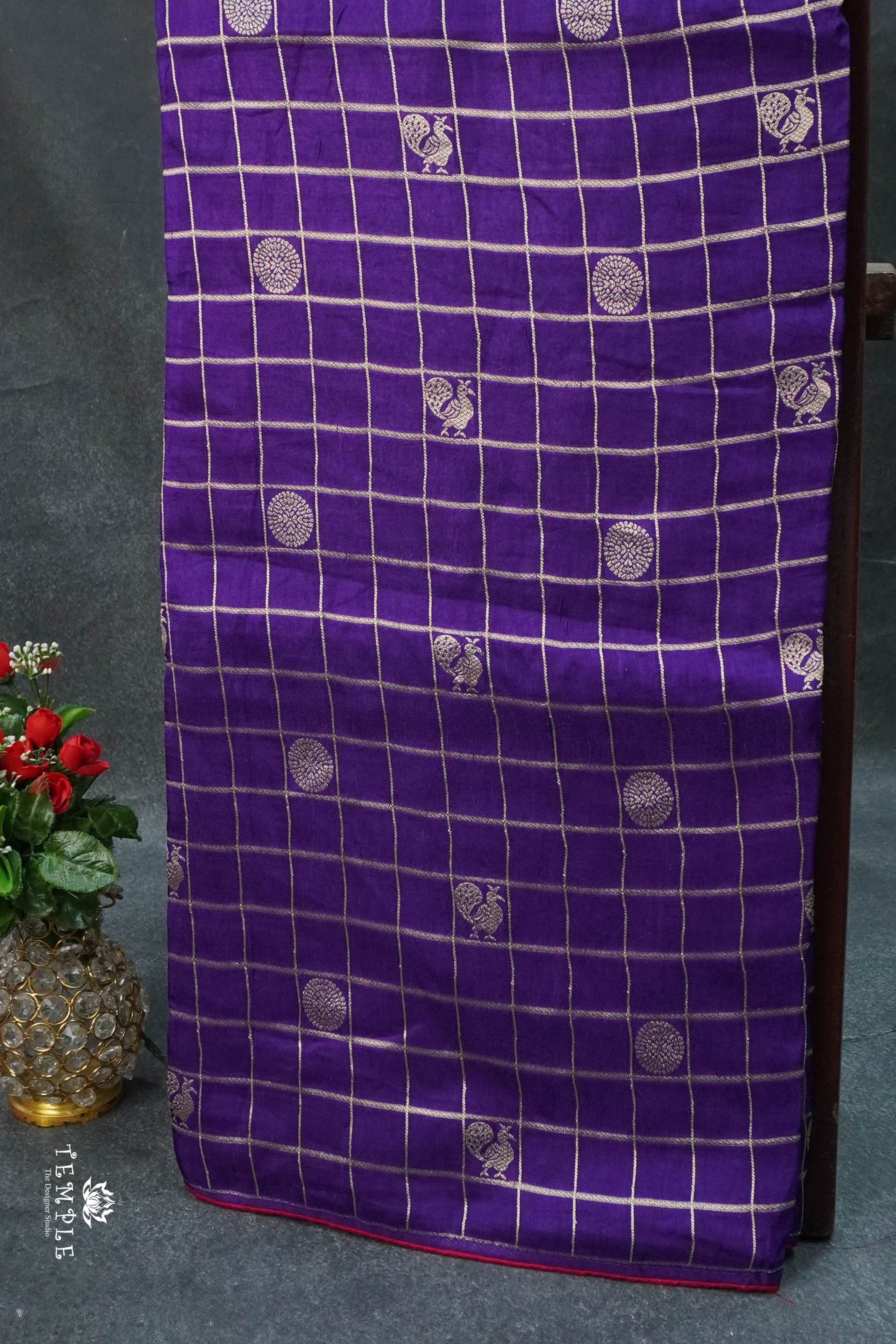 Checked Pattern Kadhi Silk Saree | TTDS1667