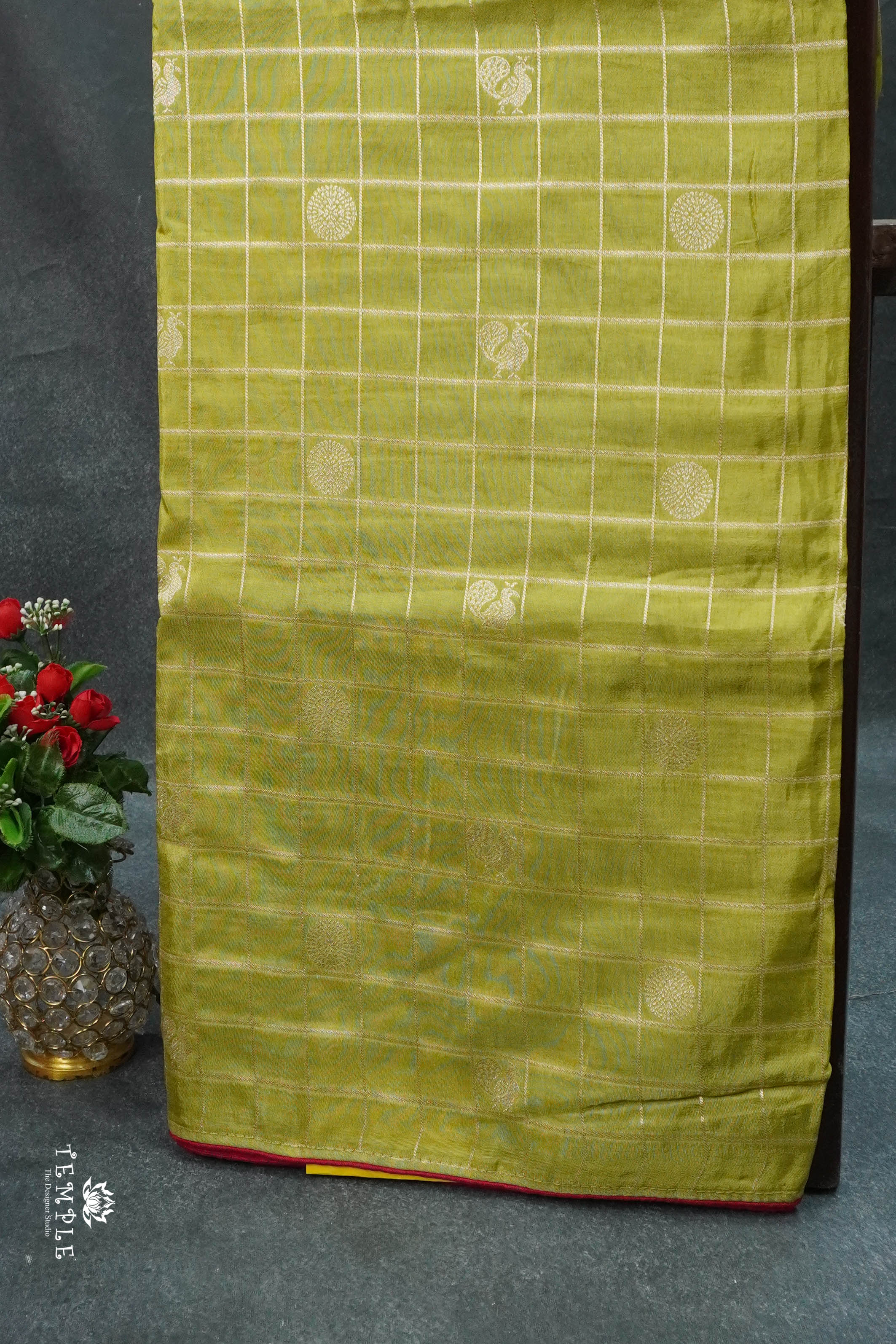 Checked Pattern Kadhi Silk Saree | TTDS1667