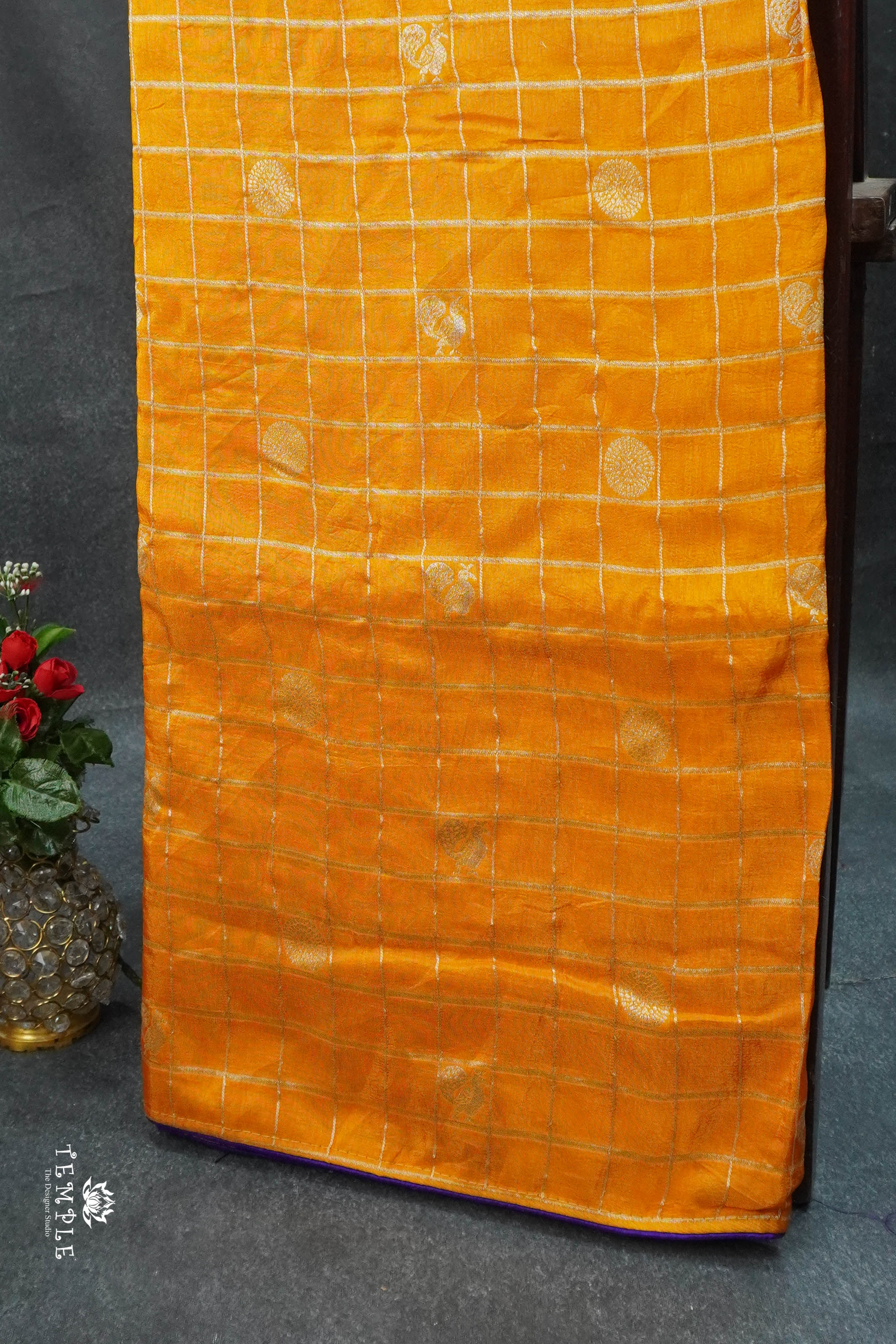 Checked Pattern Kadhi Silk Saree | TTDS1667