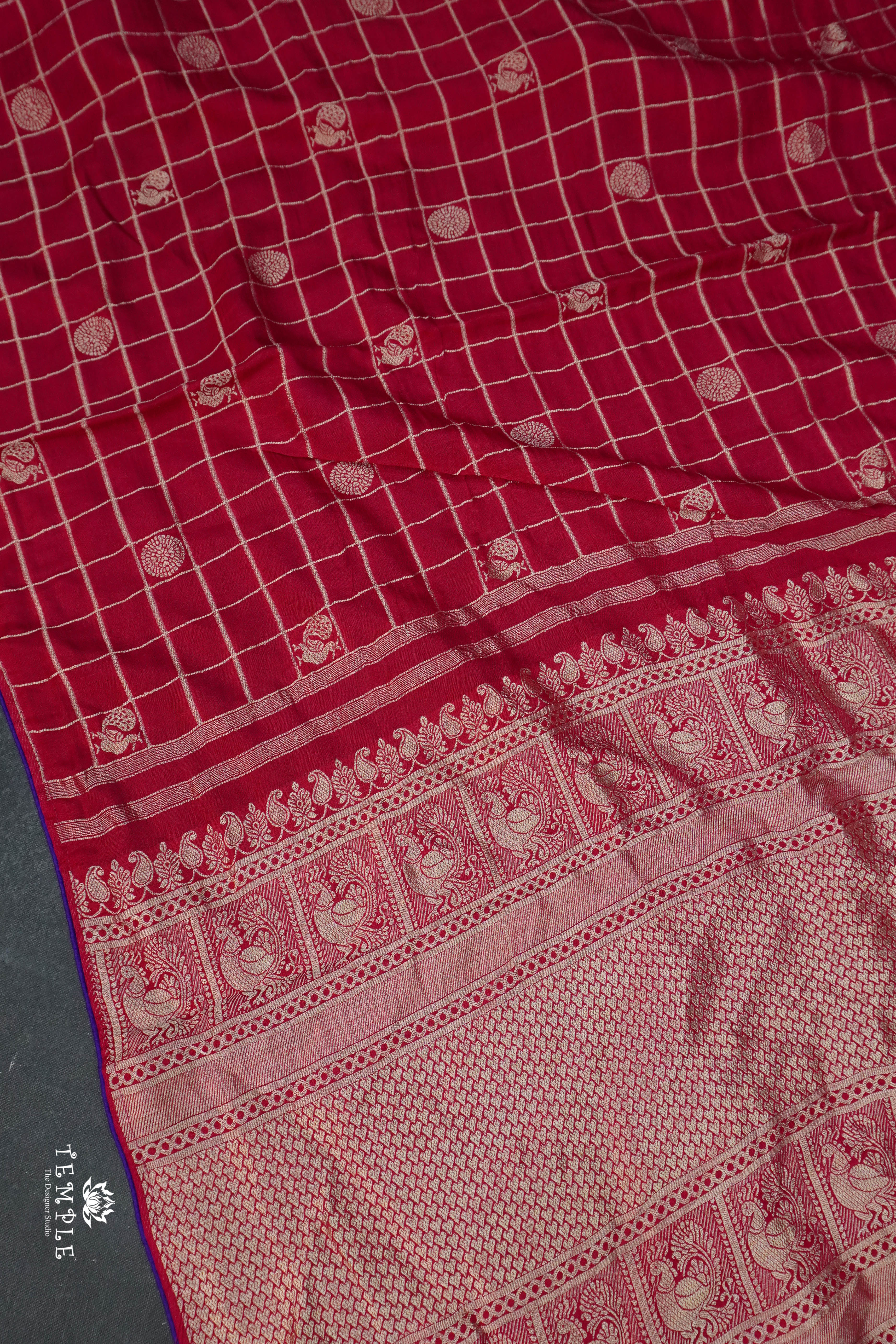 Checked Pattern Kadhi Silk Saree | TTDS1667