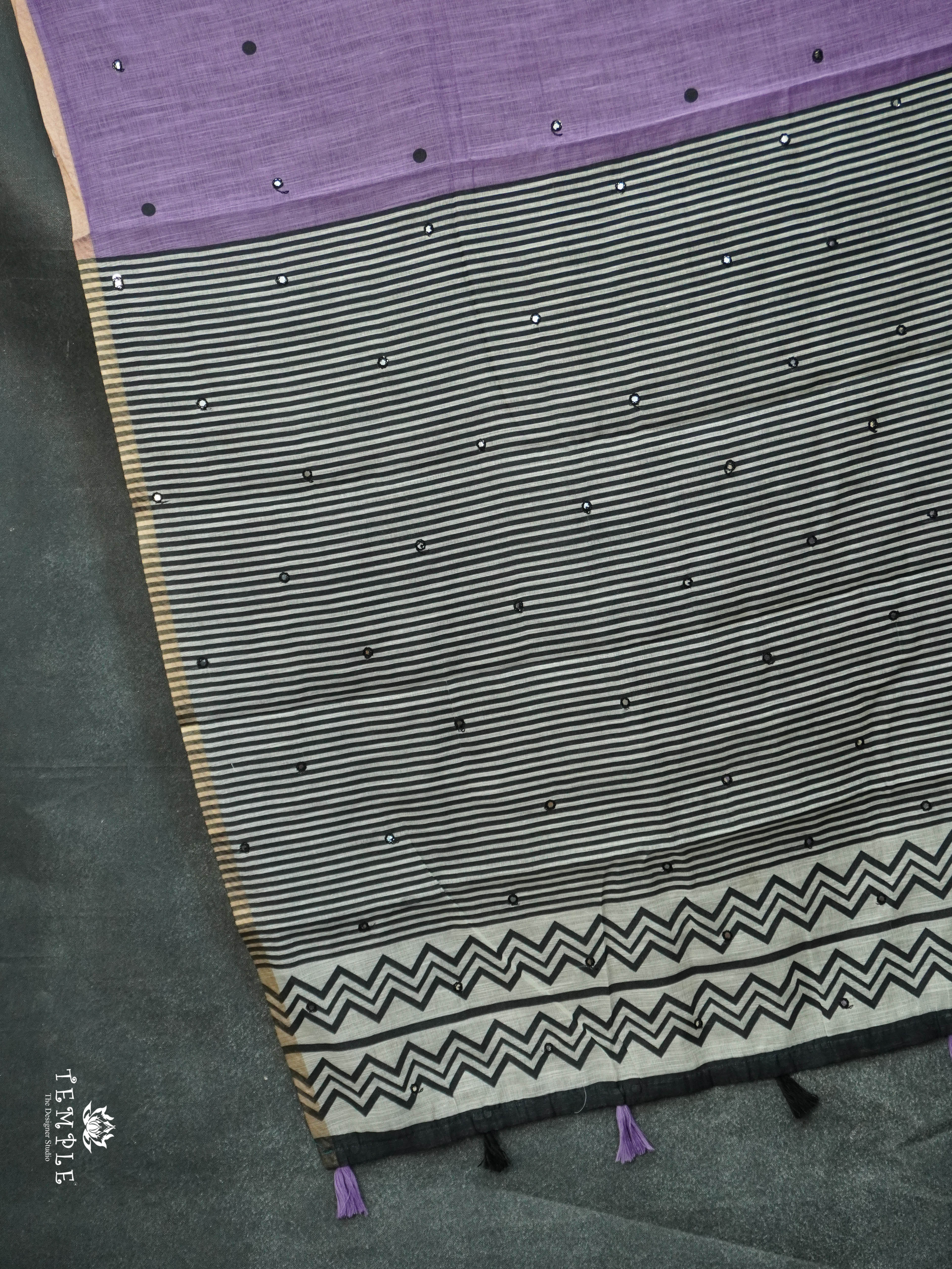 Linen Cotton Saree With Mirror Work | TTDS3108
